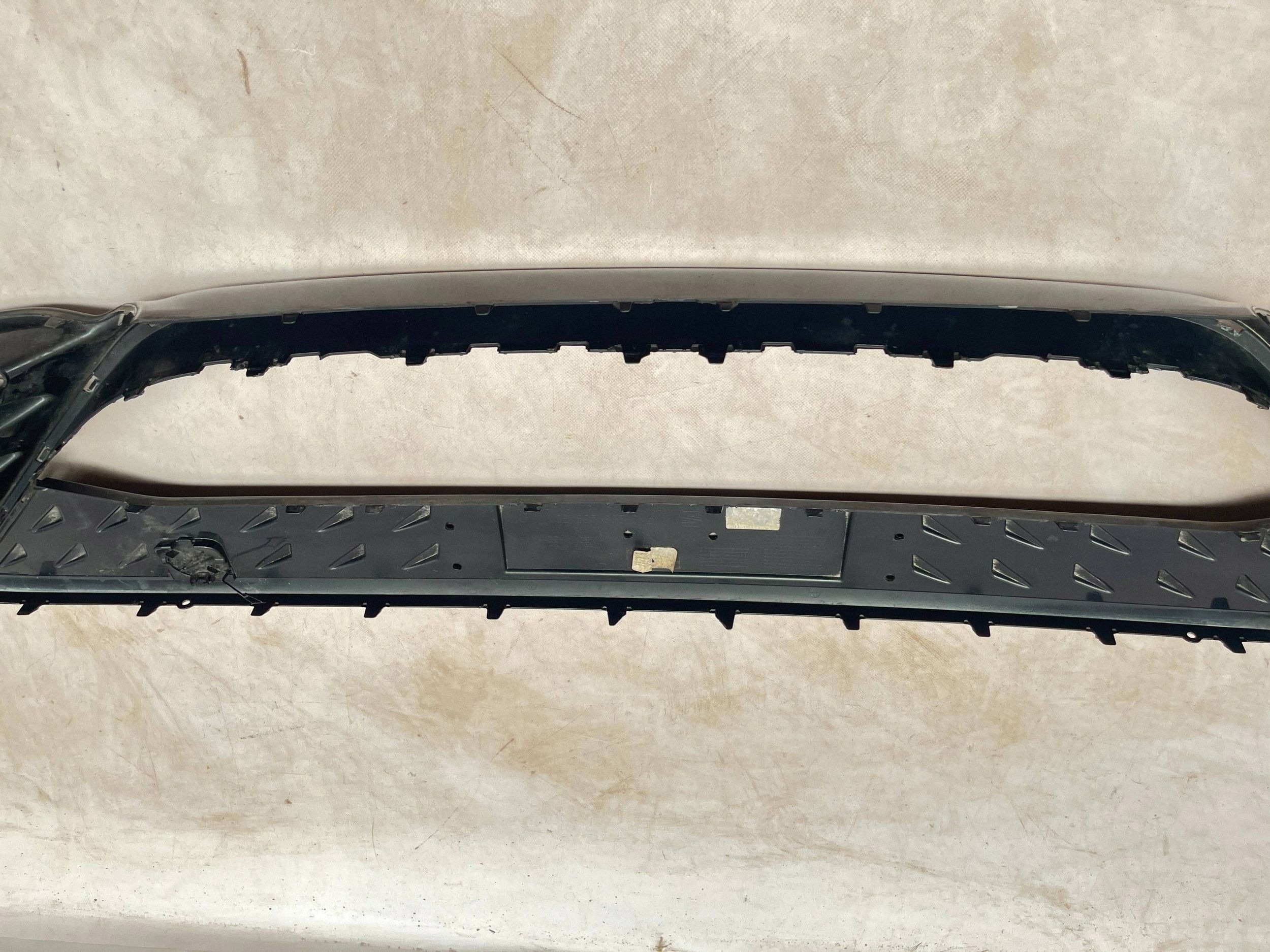 Frontstoßstange vorne Grill CUPRA BORN 10E805903C
