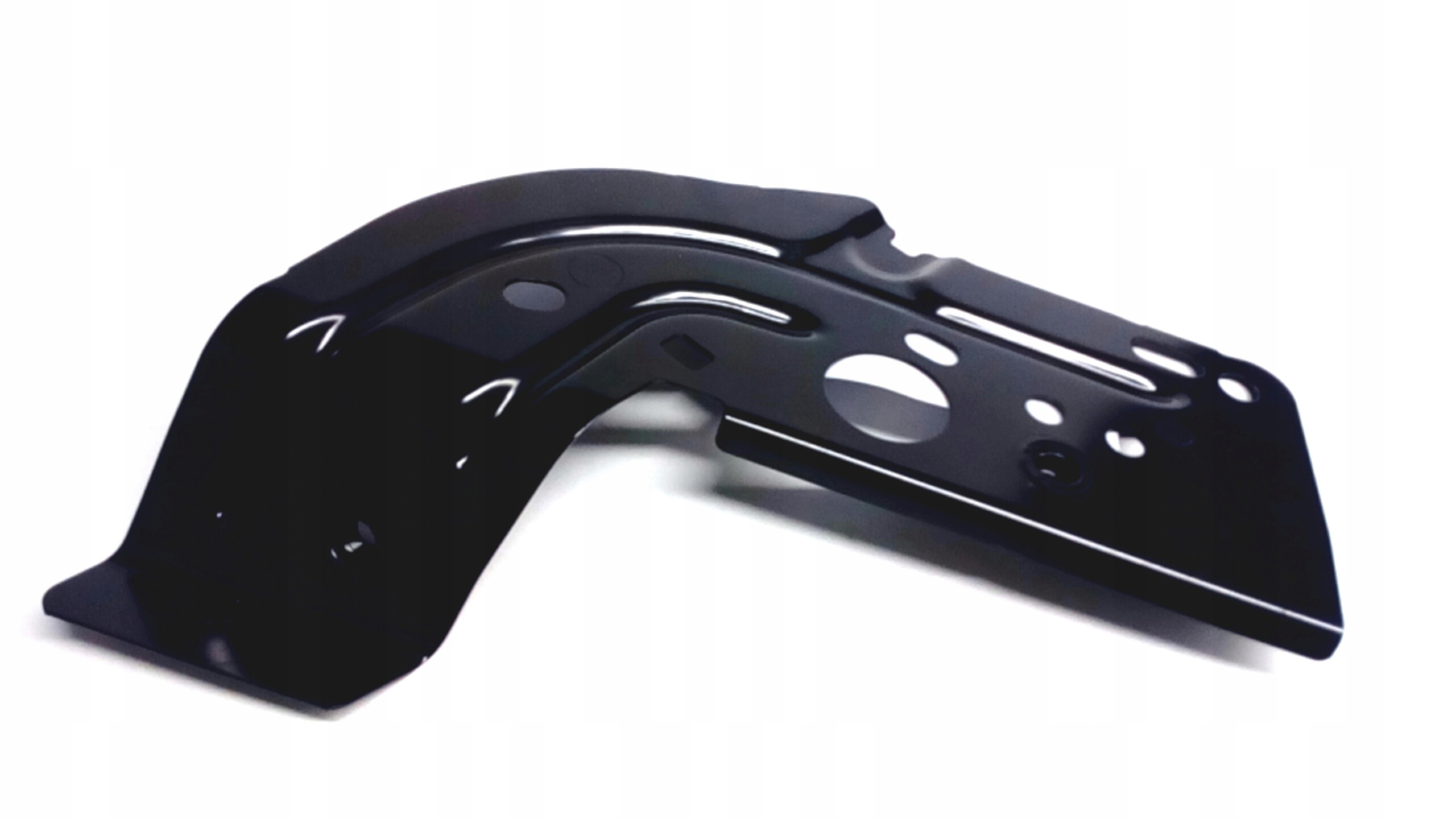 VOLVO XC90 II prawy wspornik tylnego pasa scianki 31416425