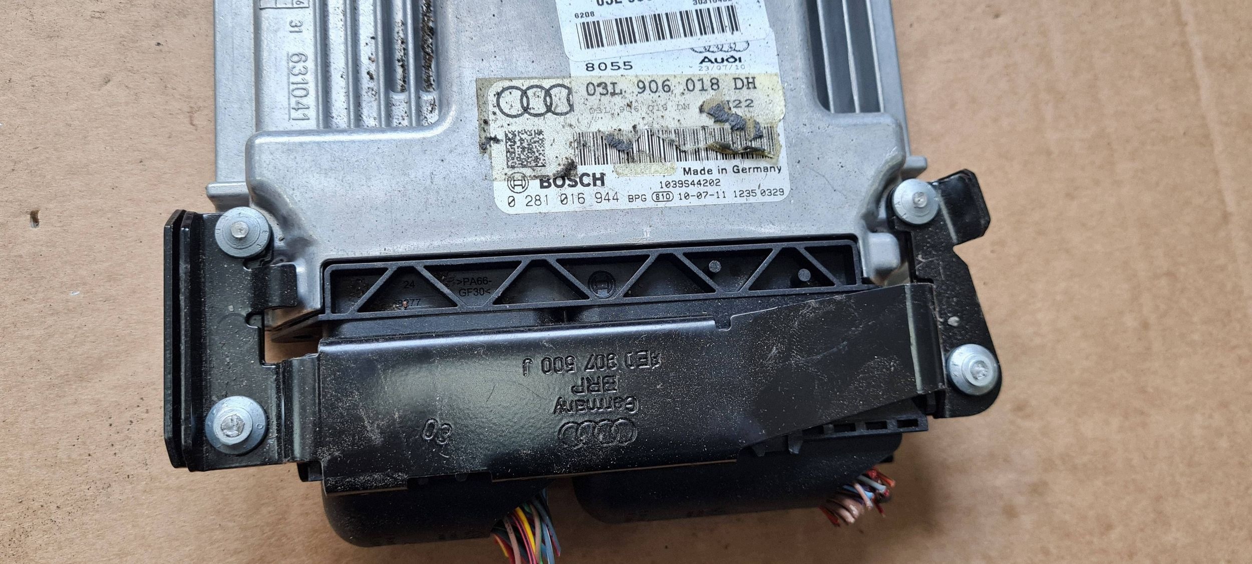 Q5 8R computer control unit of the engine ECU 2.0 TDI 03L906018DH A4 B8 A5 8T