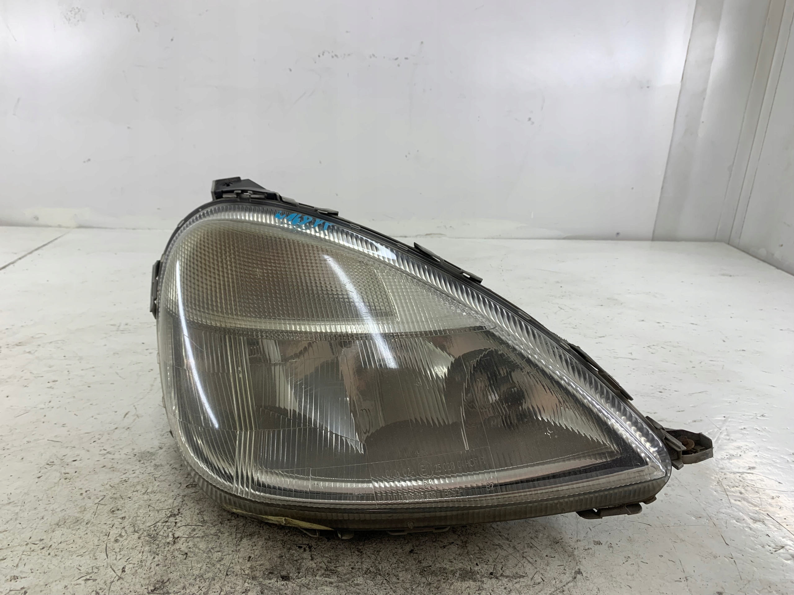 MERCEDES W168 light right front A1688201061
