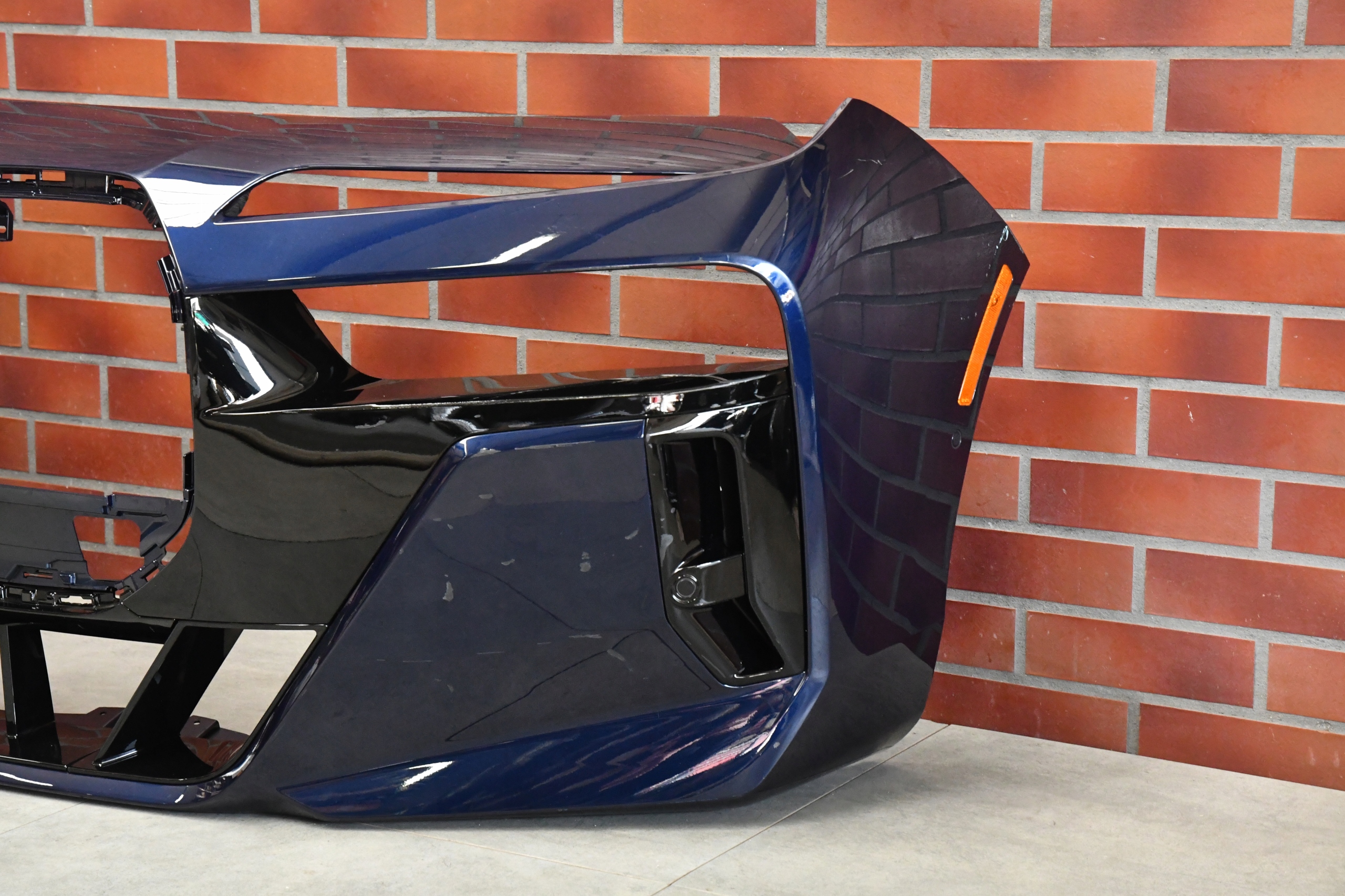 bumper front front BMW 7 G70 m-packet TANSANIT