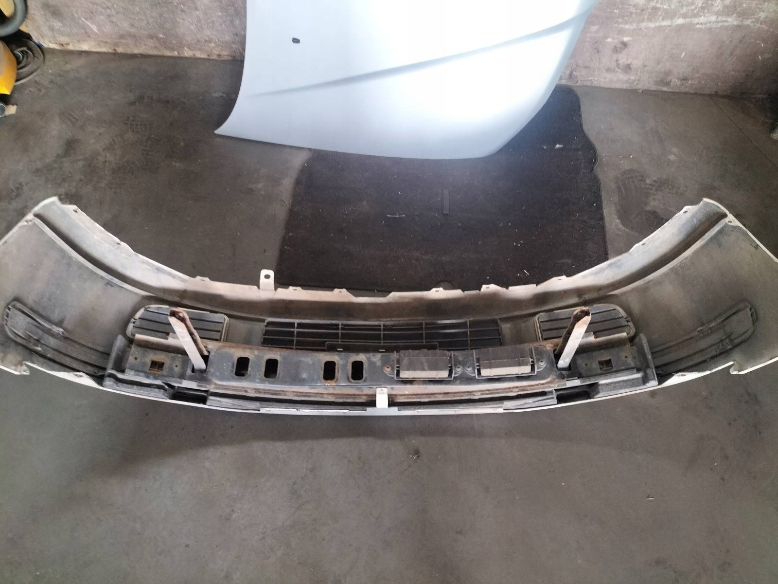 complete front bonnet bumper light MITSUBISHI CARISMA and FL A50