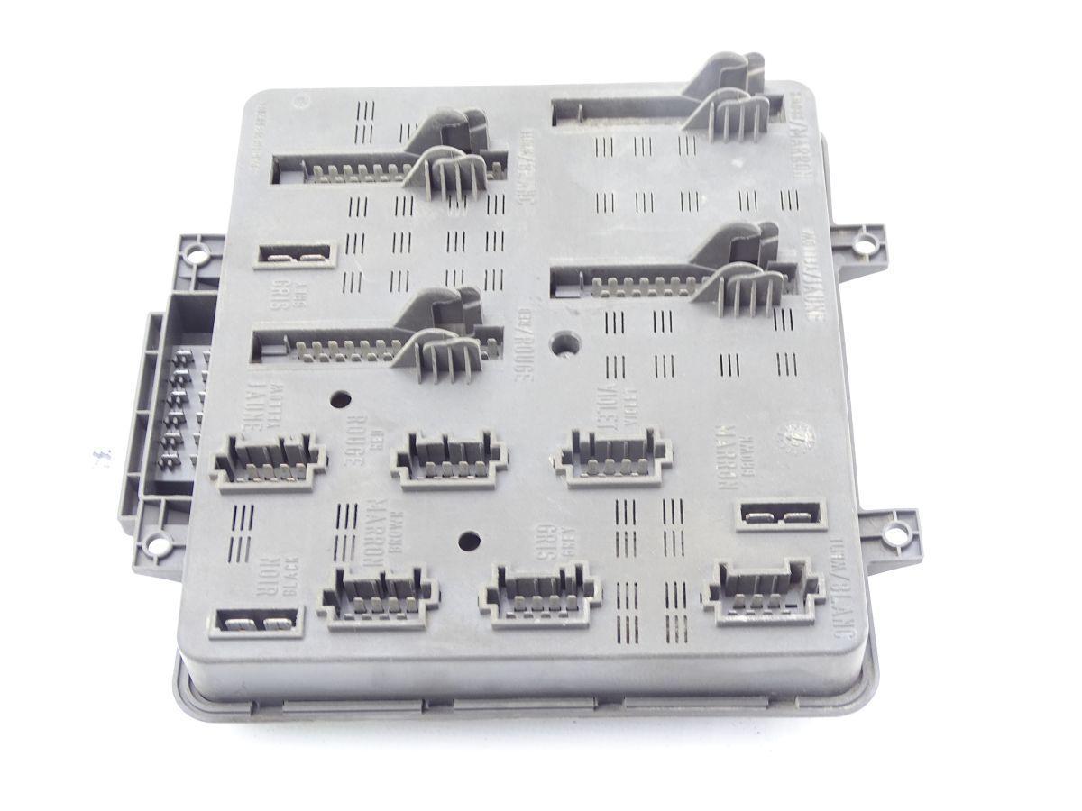 DAF LF 45 55 06-13 E4/5 SKRZYNKA BEZPIECZNIKÓW ADBLUE 7421082089 Numer katalogowy części 7421082089