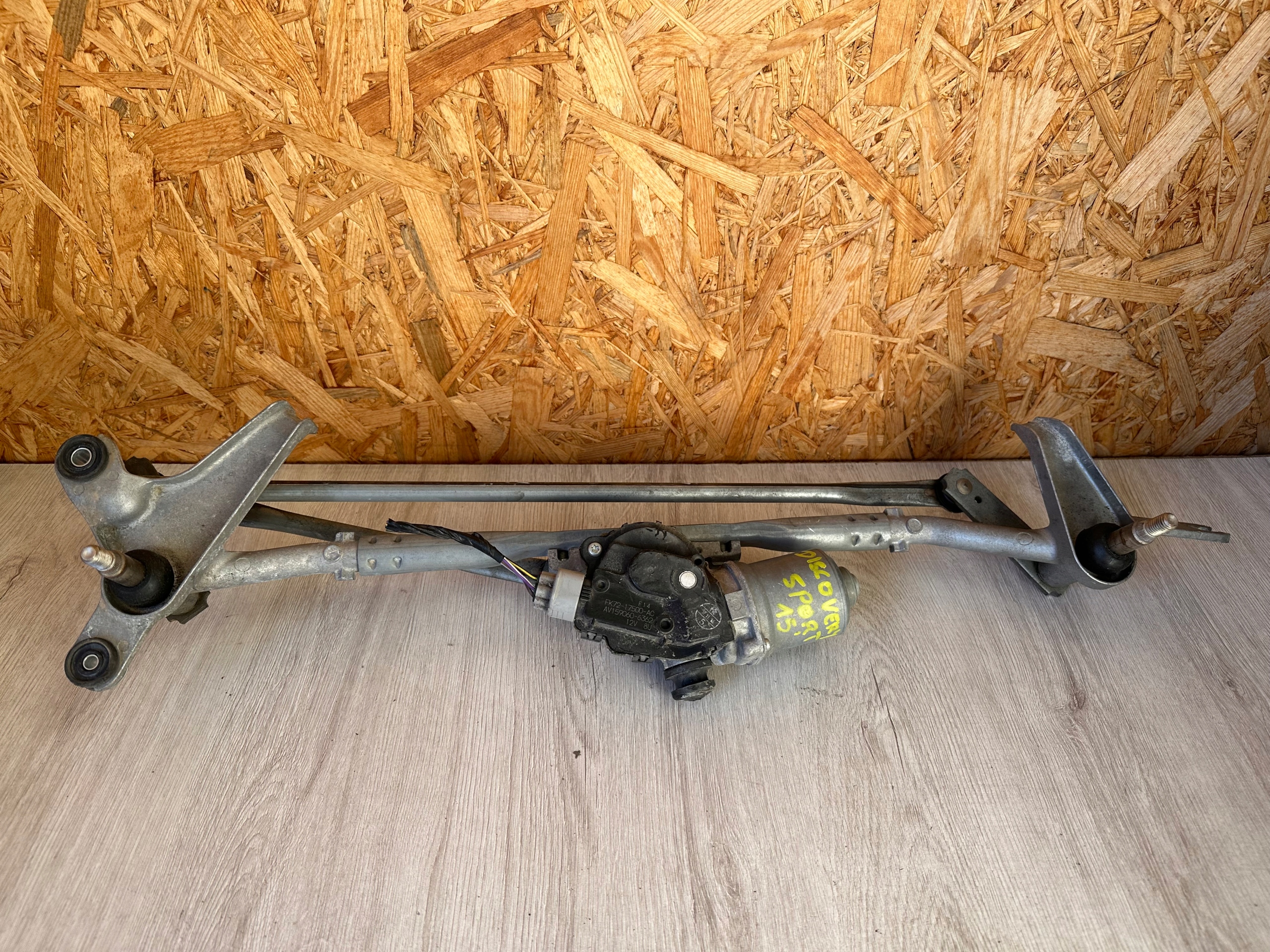 FK72-17500-AC - МЕХАНИЗМ СТЕКЛООЧИСТИТЕЛЯ DISCOVERY SPORT 2015 ГОД