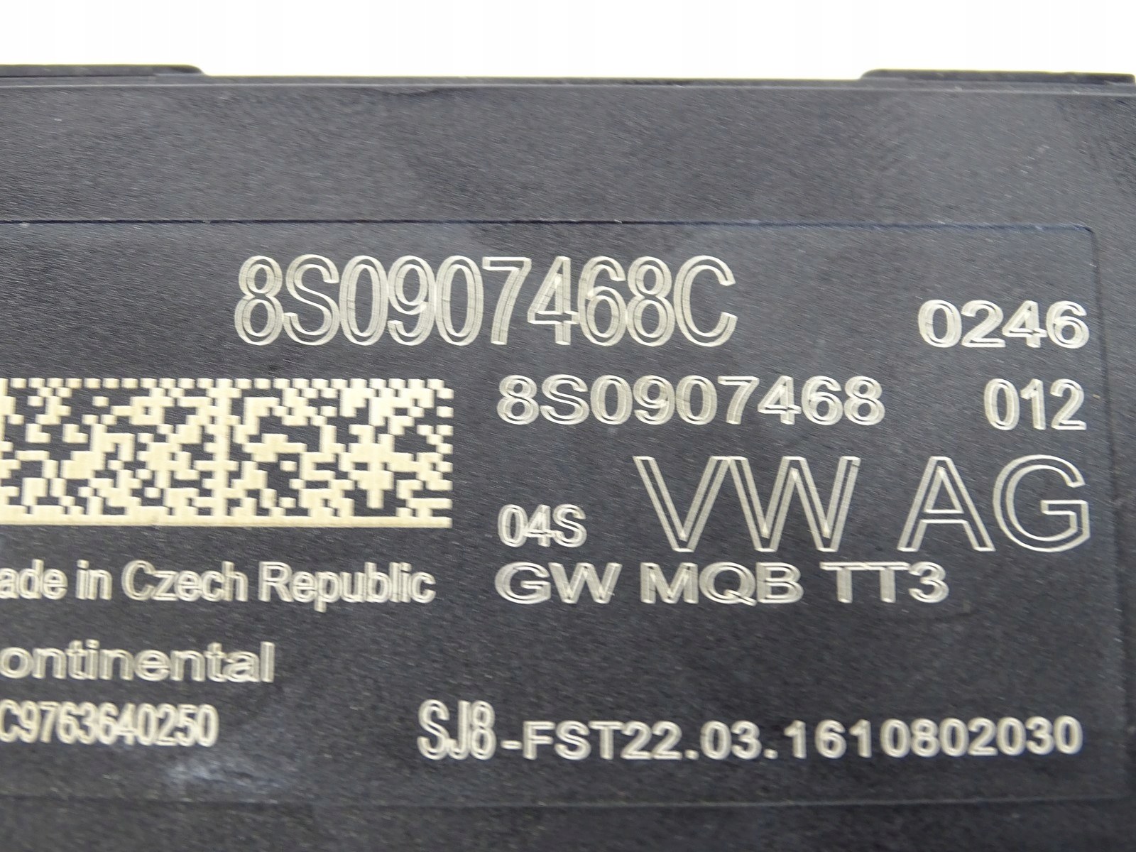 module control unit GATEWAY AUDI TT 8S0907468C