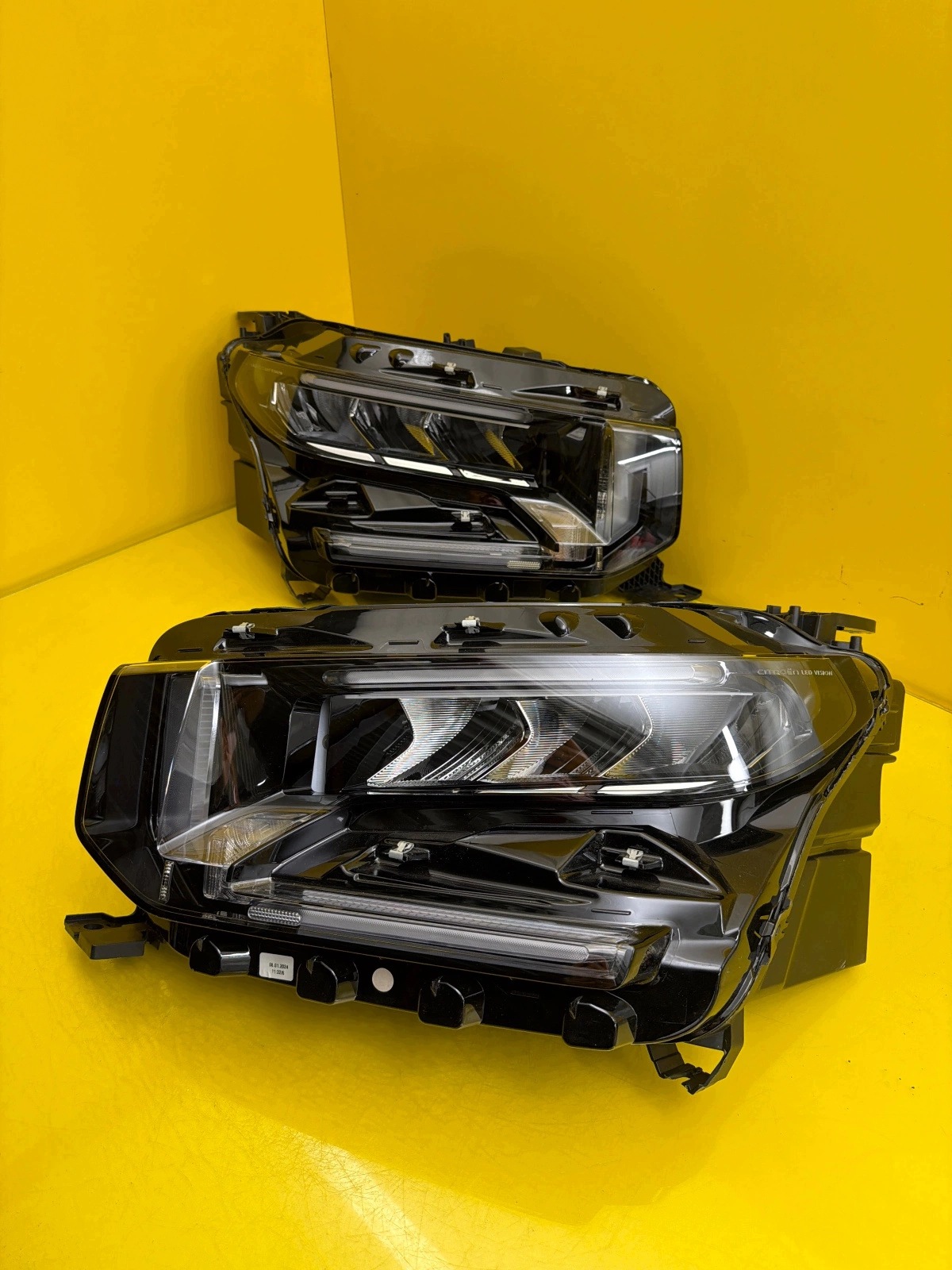 light left right Citroen C3 IV E-C3 2024 Full Led 9851349080 9851349180