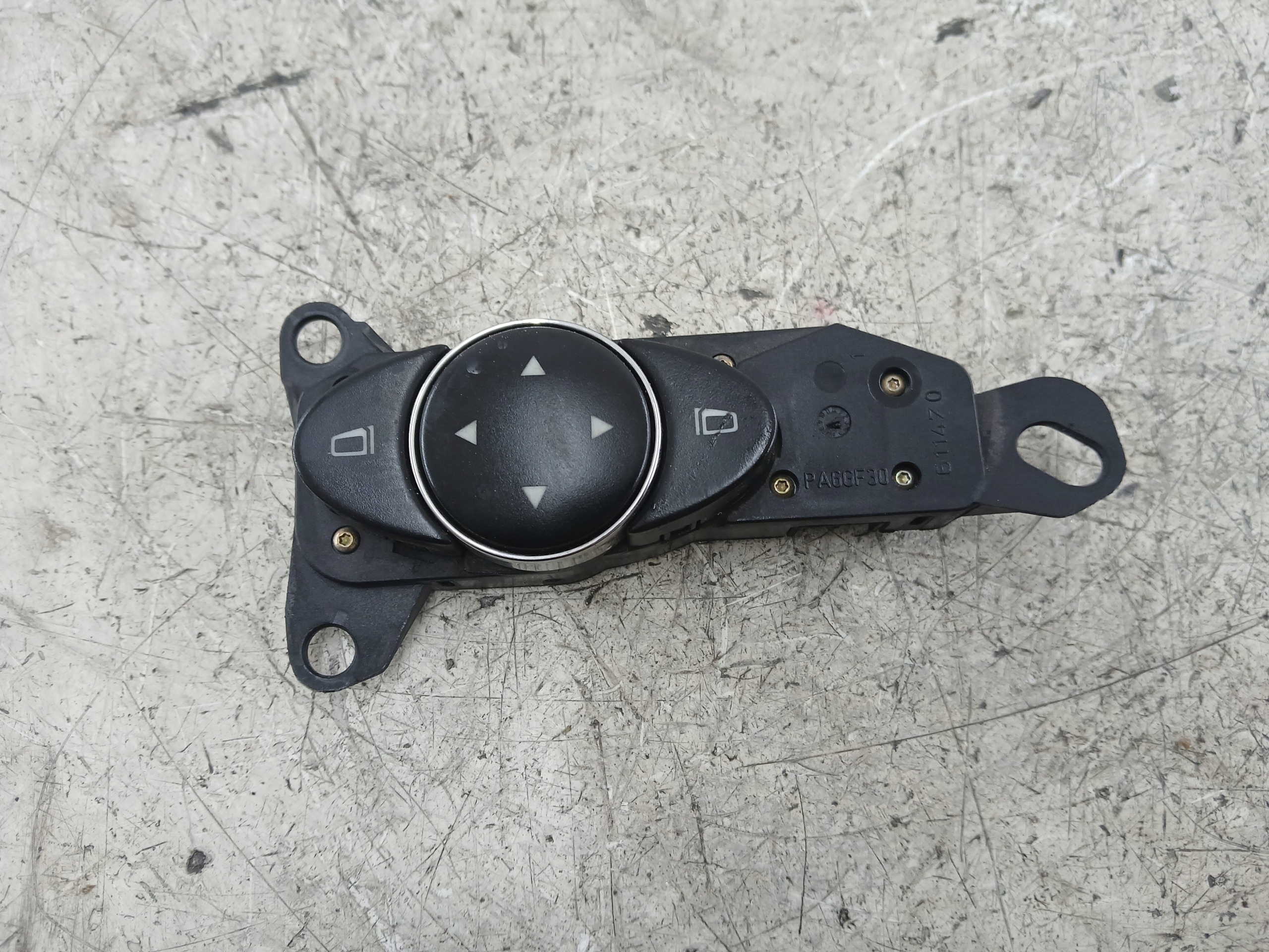 MERCEDES W211 control panel of mirrors 2118208310