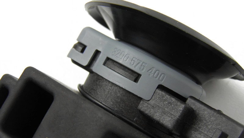 ELEKTROZAWÓR TURBINY RENAULT DACIA 1.5 DCI 04- OE Typ samochodu Samochody osobowe