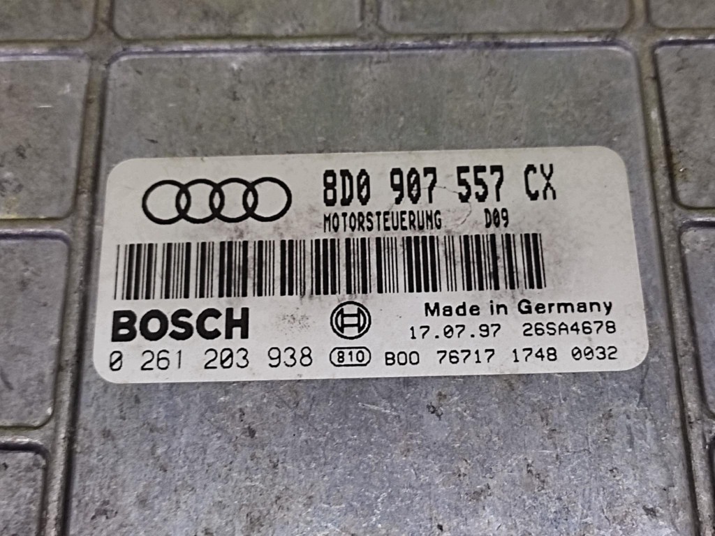 AUDI A4 B5 control unit of the engine 0261203938