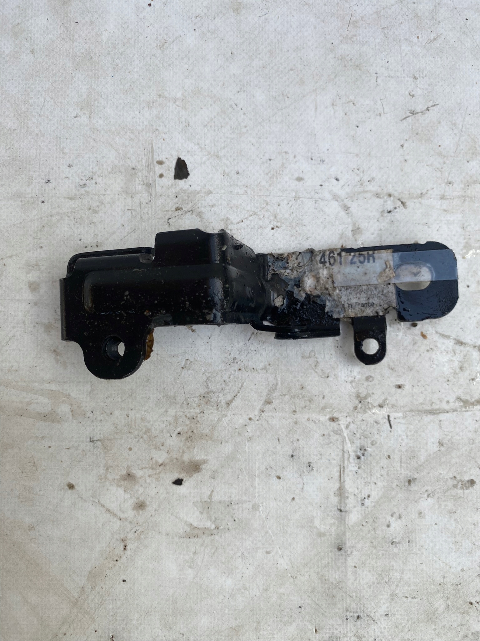 RENAULT MEGANE IV Support plaque Aile Droite