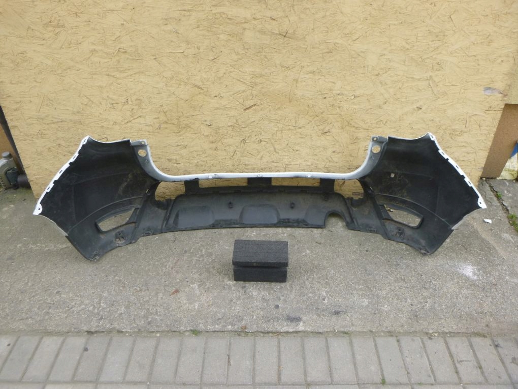 DACIA DUSTER II 2 17- STOSSSTANGE HINTEN