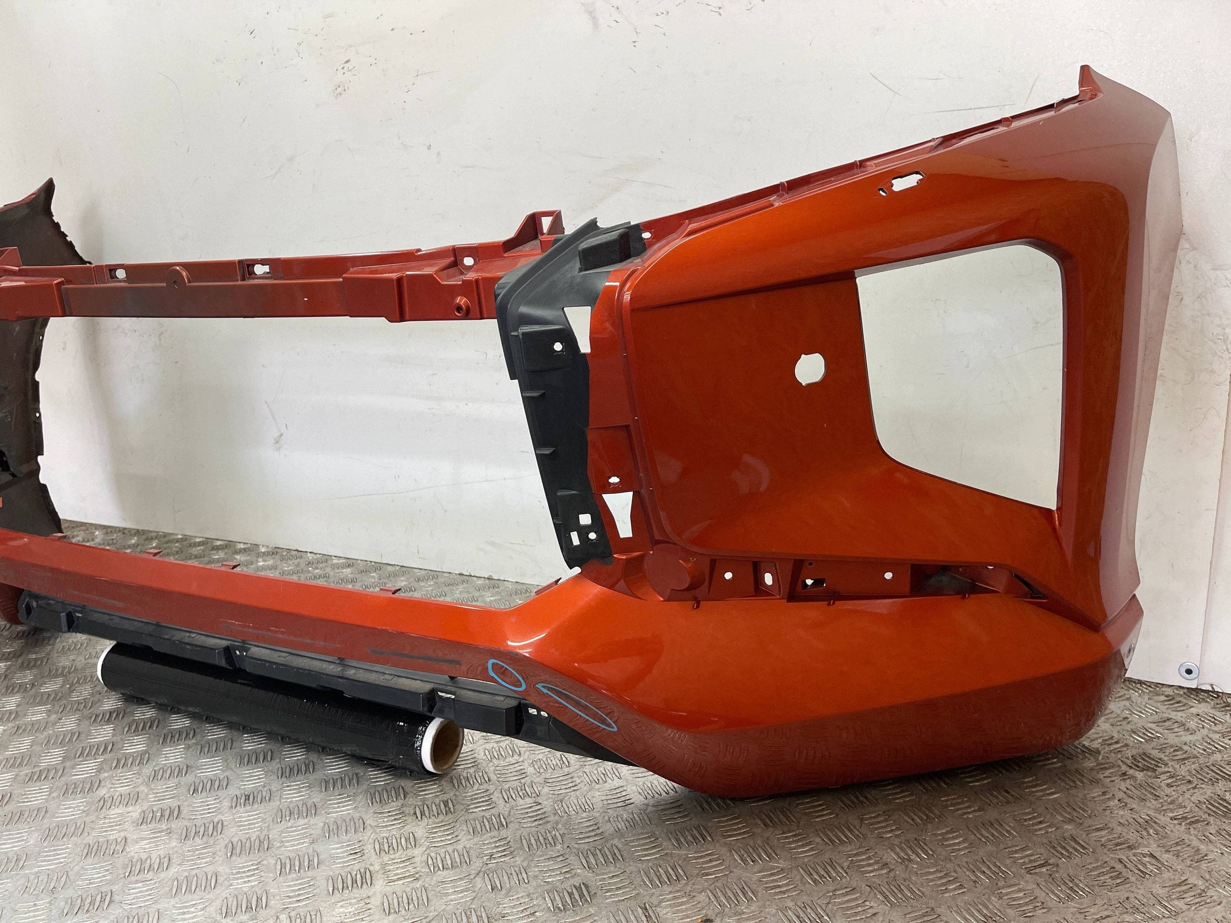front bumper front MITSUBISHI L200 5 V 19- 6400J790ZZ