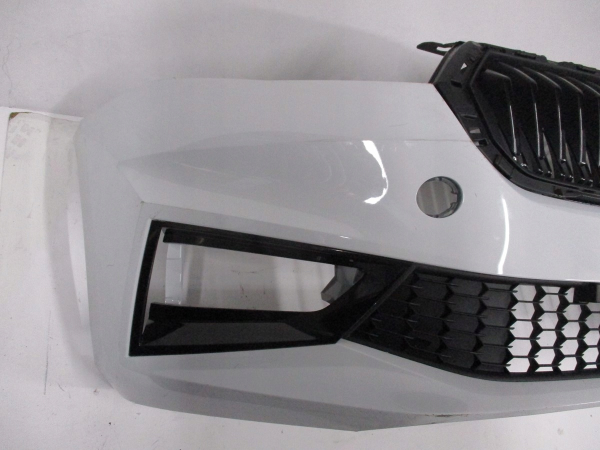 bumper front Skoda Fabia 21R below RADAR front