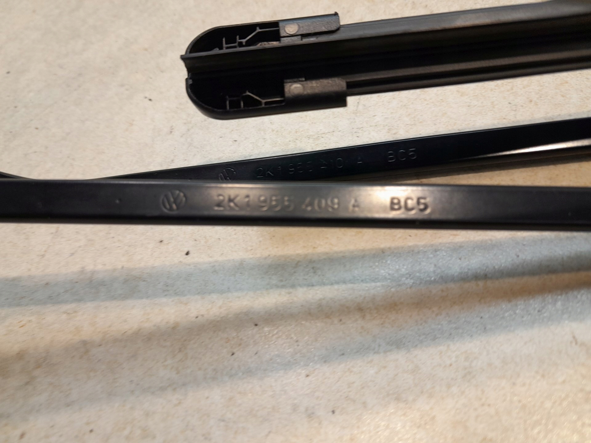 wiper arm front TOURAN and FL 2K1955410A