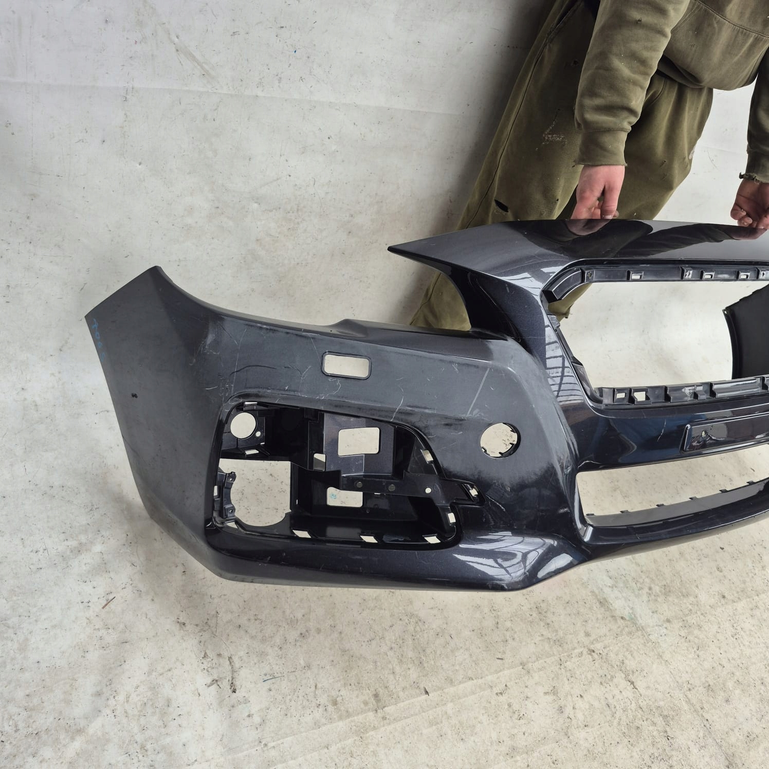 SUBARU LEVORG 14-17 bumper front front washer 57704VA010