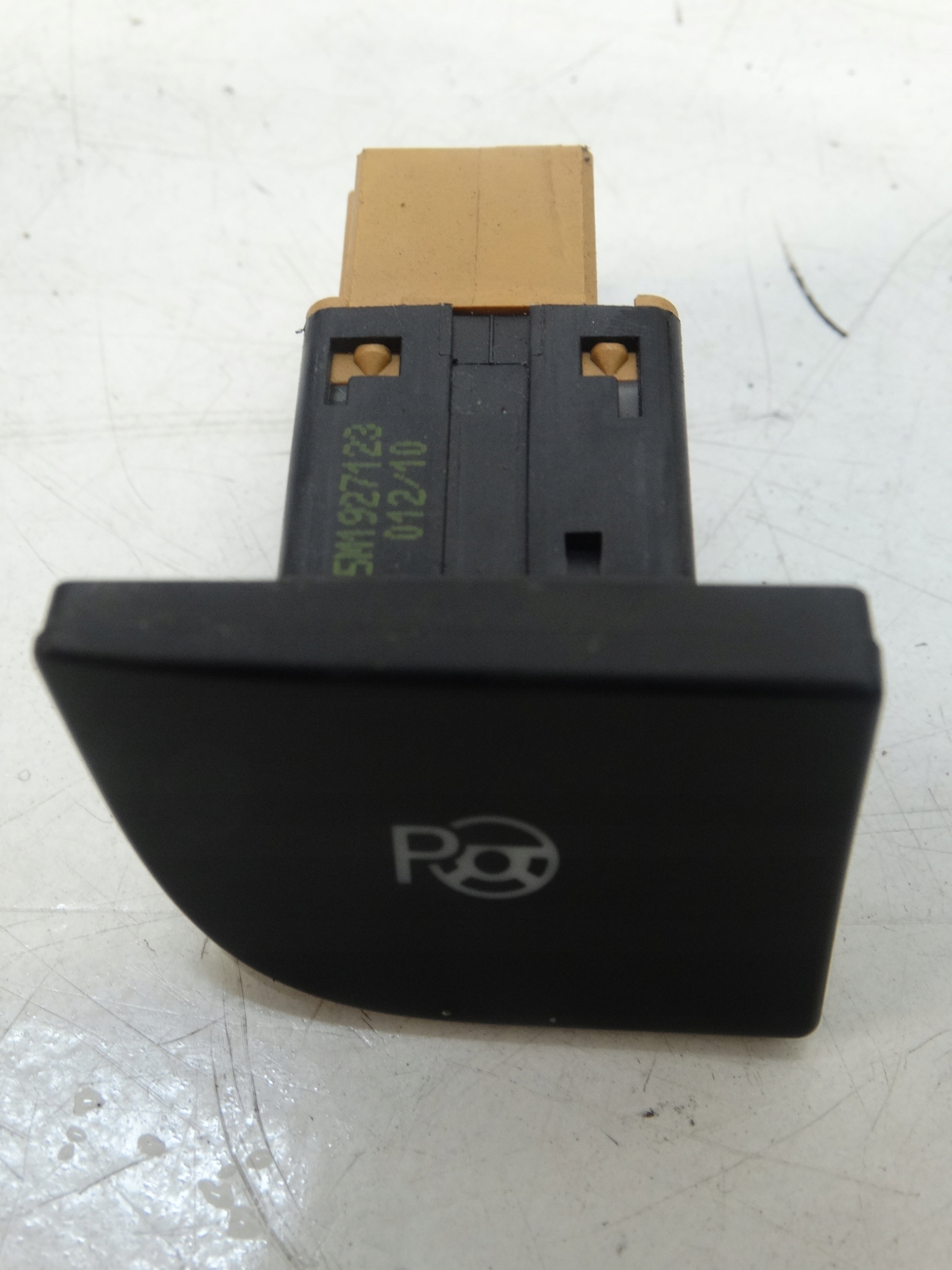 button PARK ASSIST VOLKSWAGEN GOLF VI plus LIFT 5M1927123
