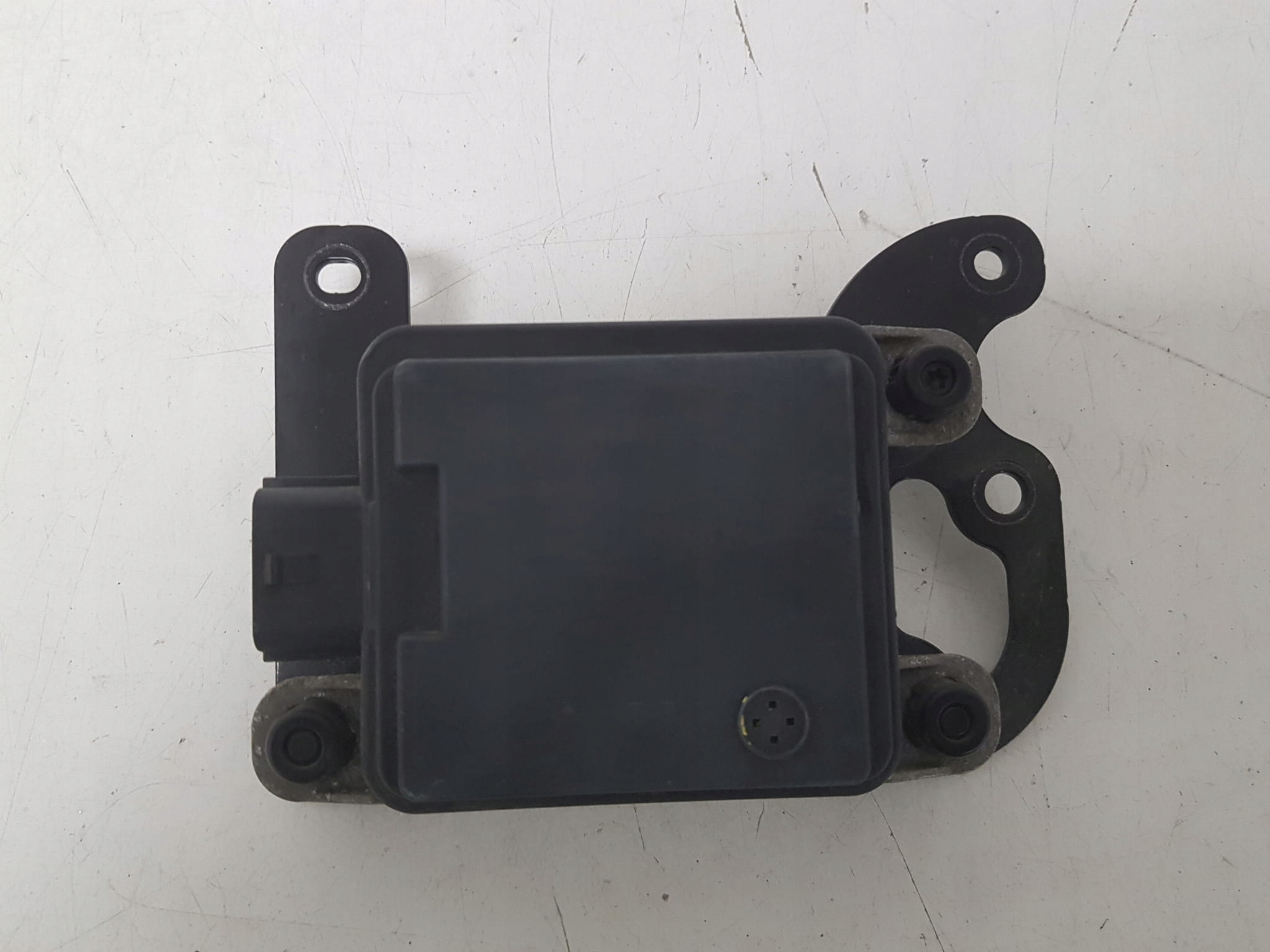 kia SORENTO IV 19-22 датчик скорости 99110-P2000