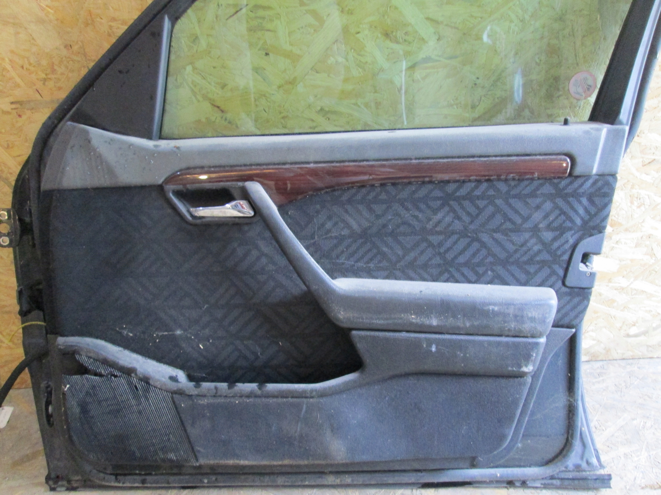 Drzwi przód prawe Mercedes C-Klasa W202 Typ samochodu Samochody osobowe