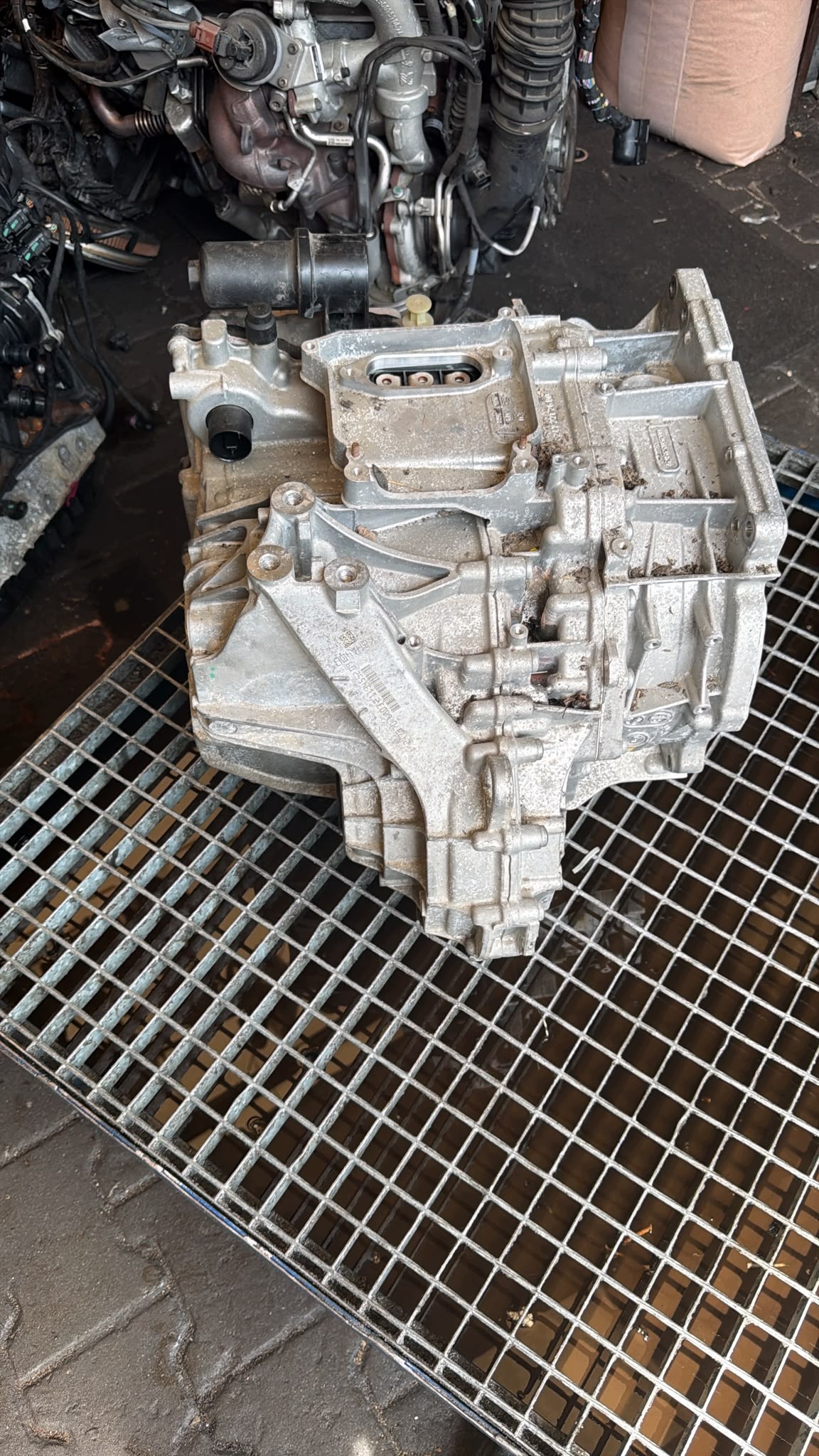 Getriebe MERCEDES CLA GLA K8HA400 2473706803 2