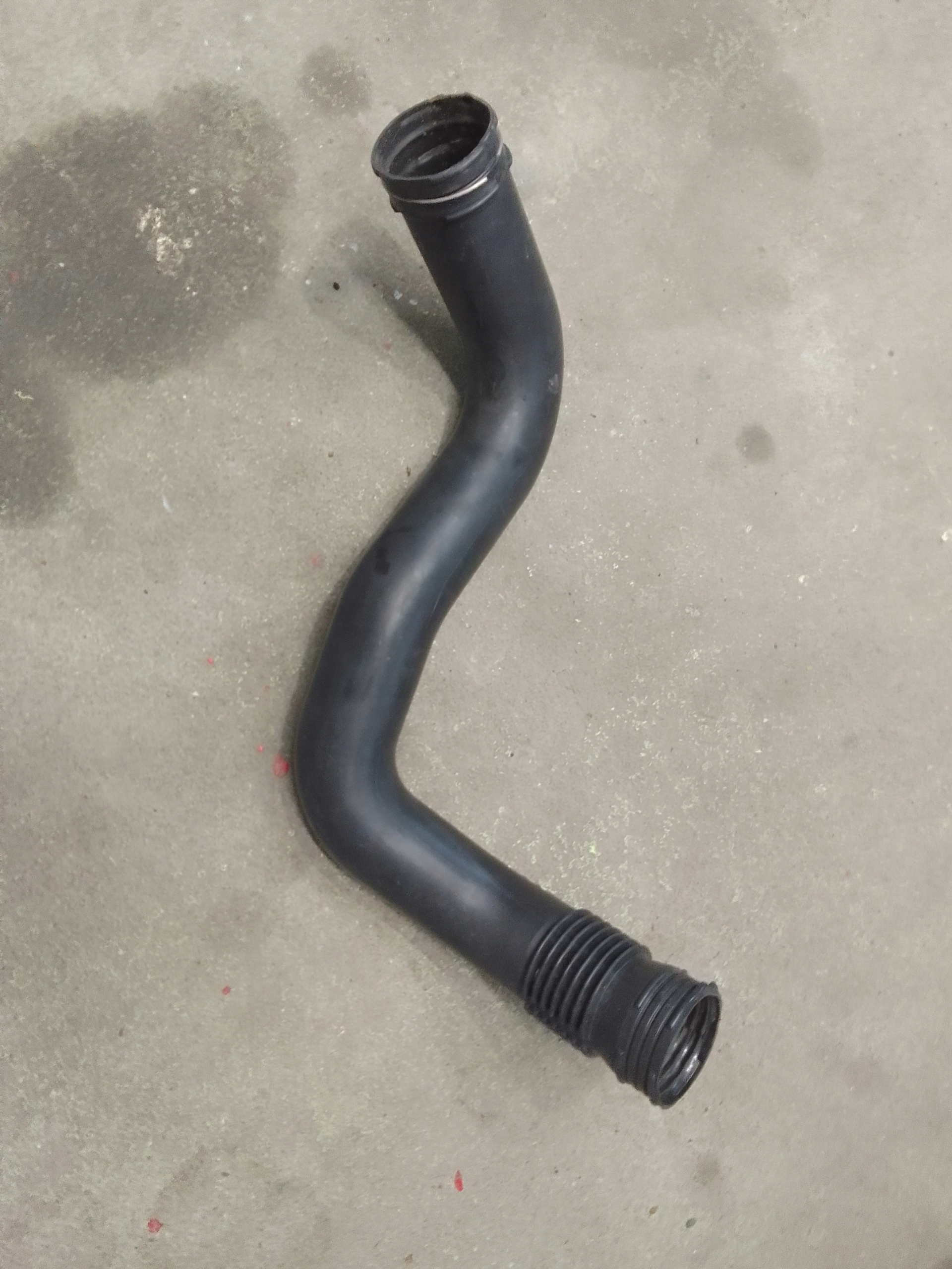 FORD F350 ТРУБКА ІНТЕРКУЛЕРА ТУРБИНЫ 6c34-6c646bc