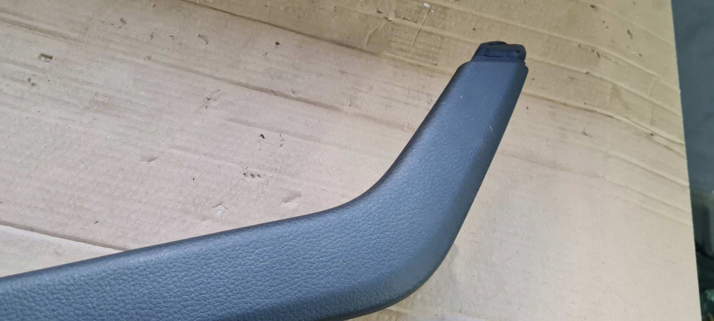 A6 C8 4K handle armrest door left rear part 4K0867373