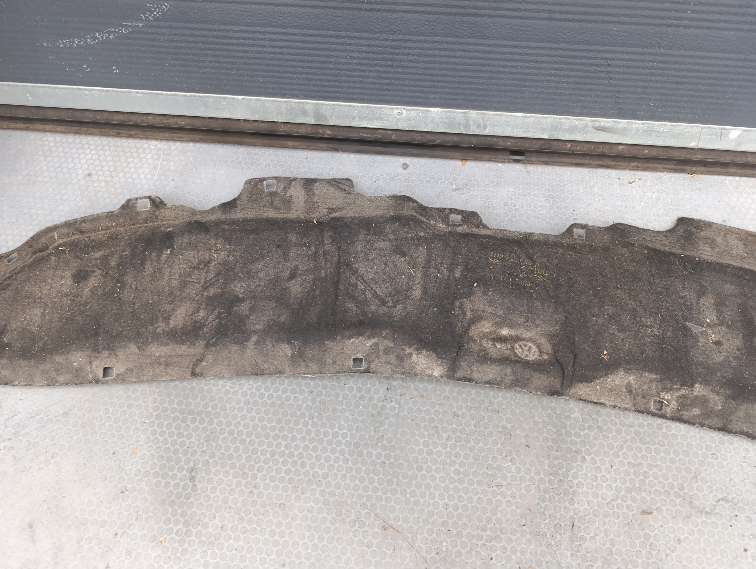 VW T5 soundproofing PODBITKA bonnets