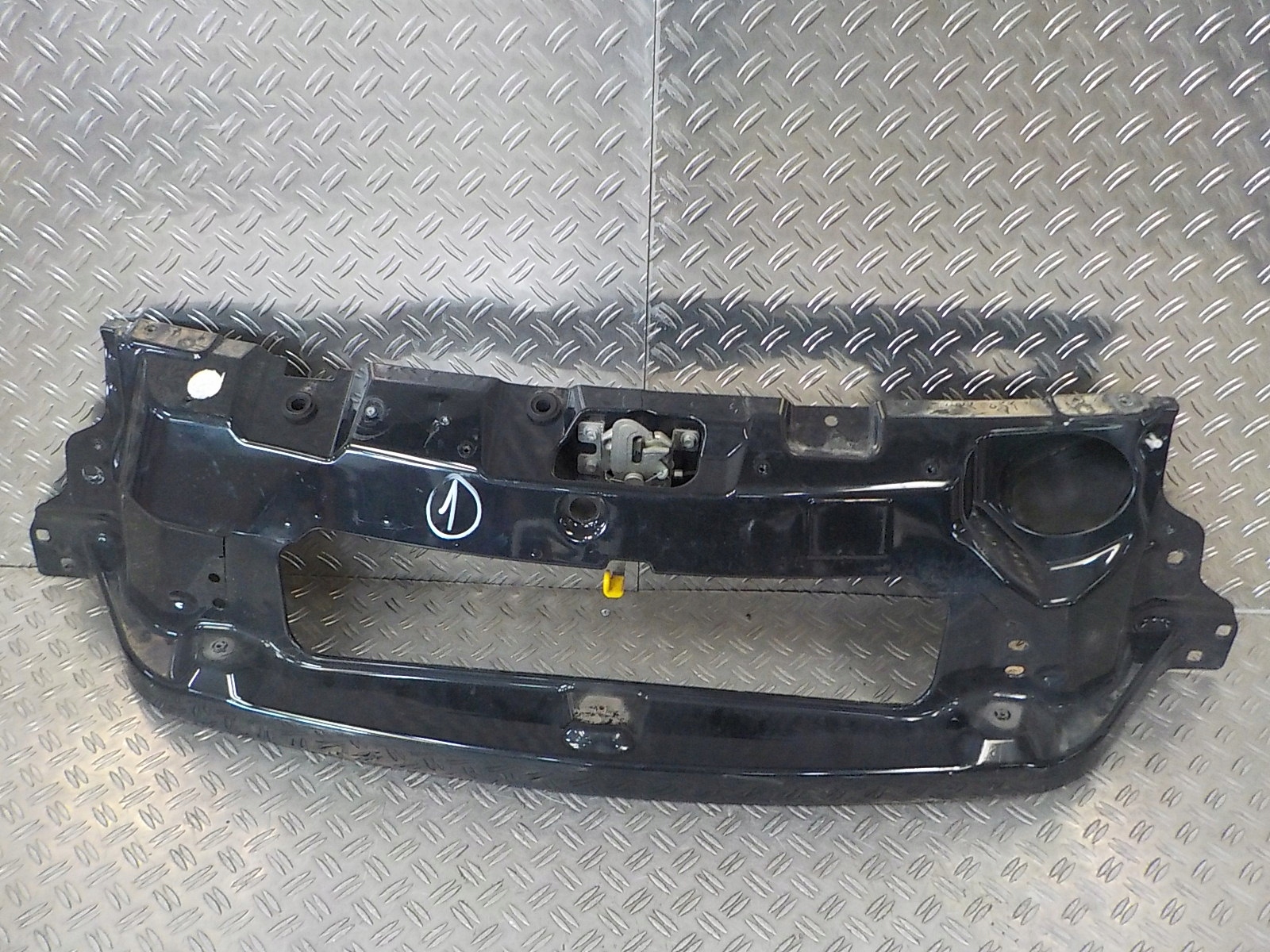 IVECO DAILY 14-19 PAS PRZÓD WZMOCNIENIE OKULAR