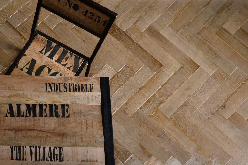 DESKA PODŁOGOWA Dąb Wielowarstwowa Valeria Country Długość 2000 mm