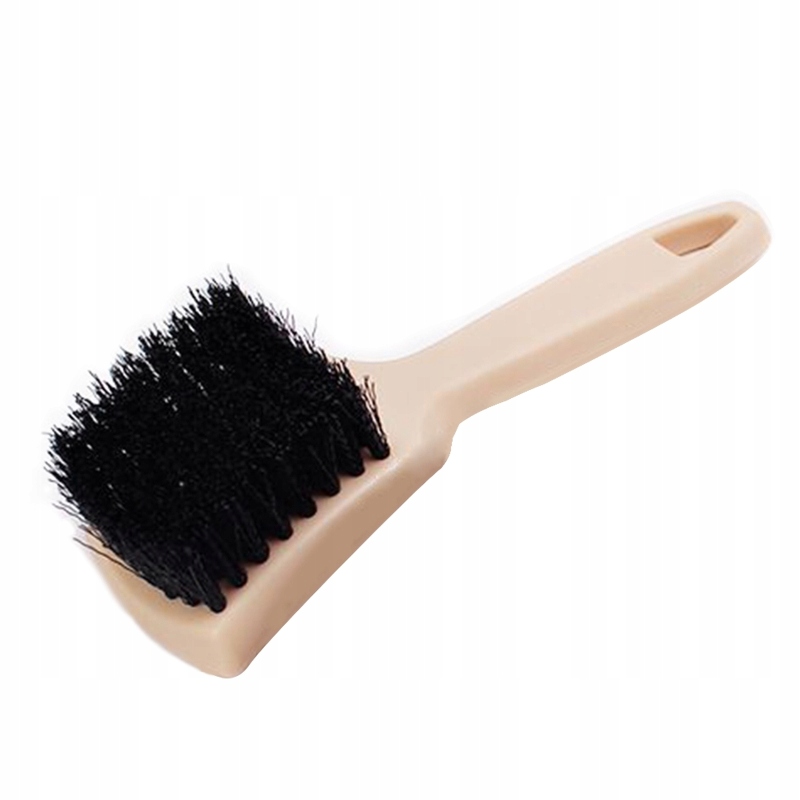 Для очистки автомобильных шин обода автомобиля после