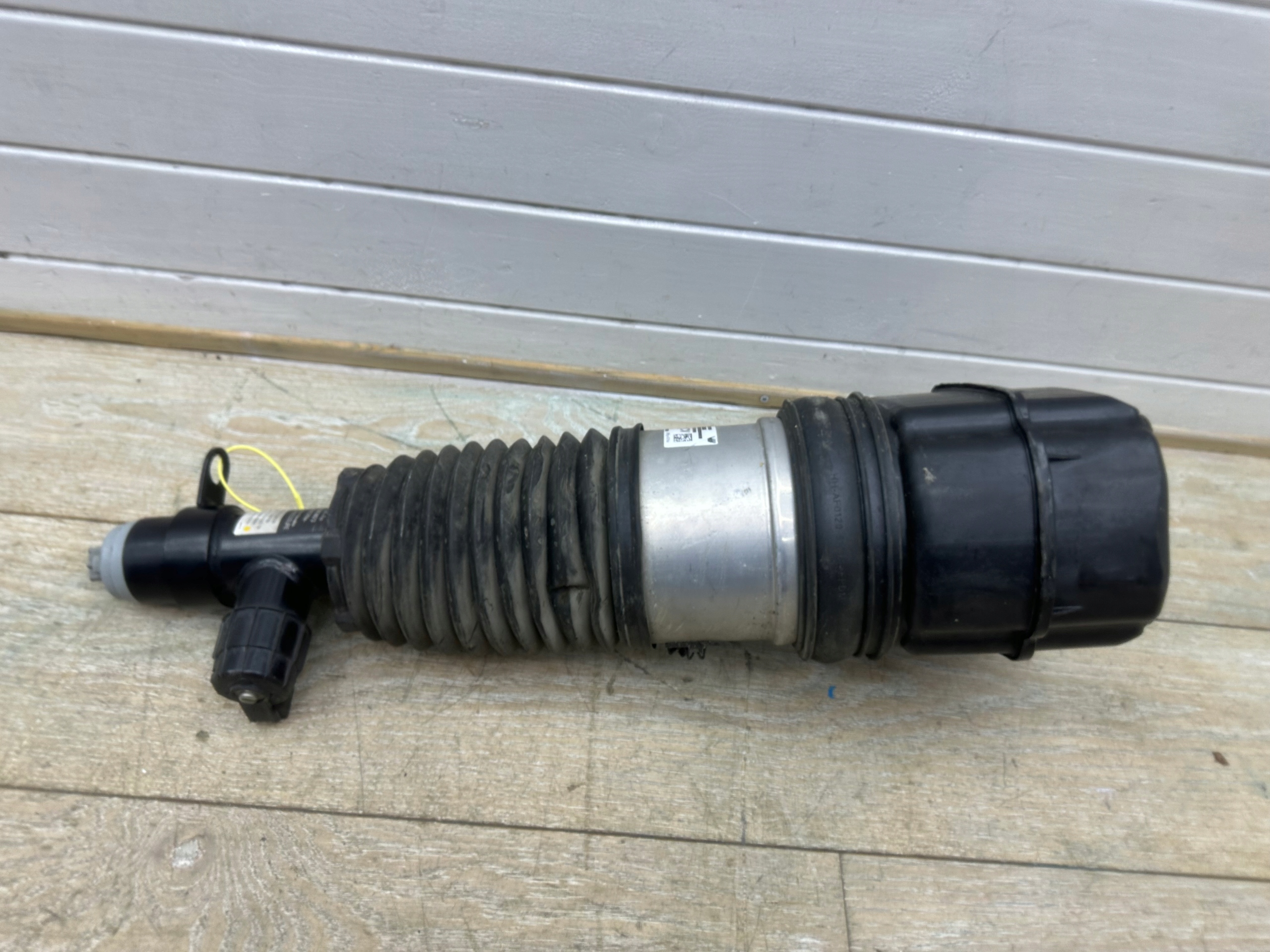 shock absorber front right BMW G70 G60 G71 4x4 XDRIVE