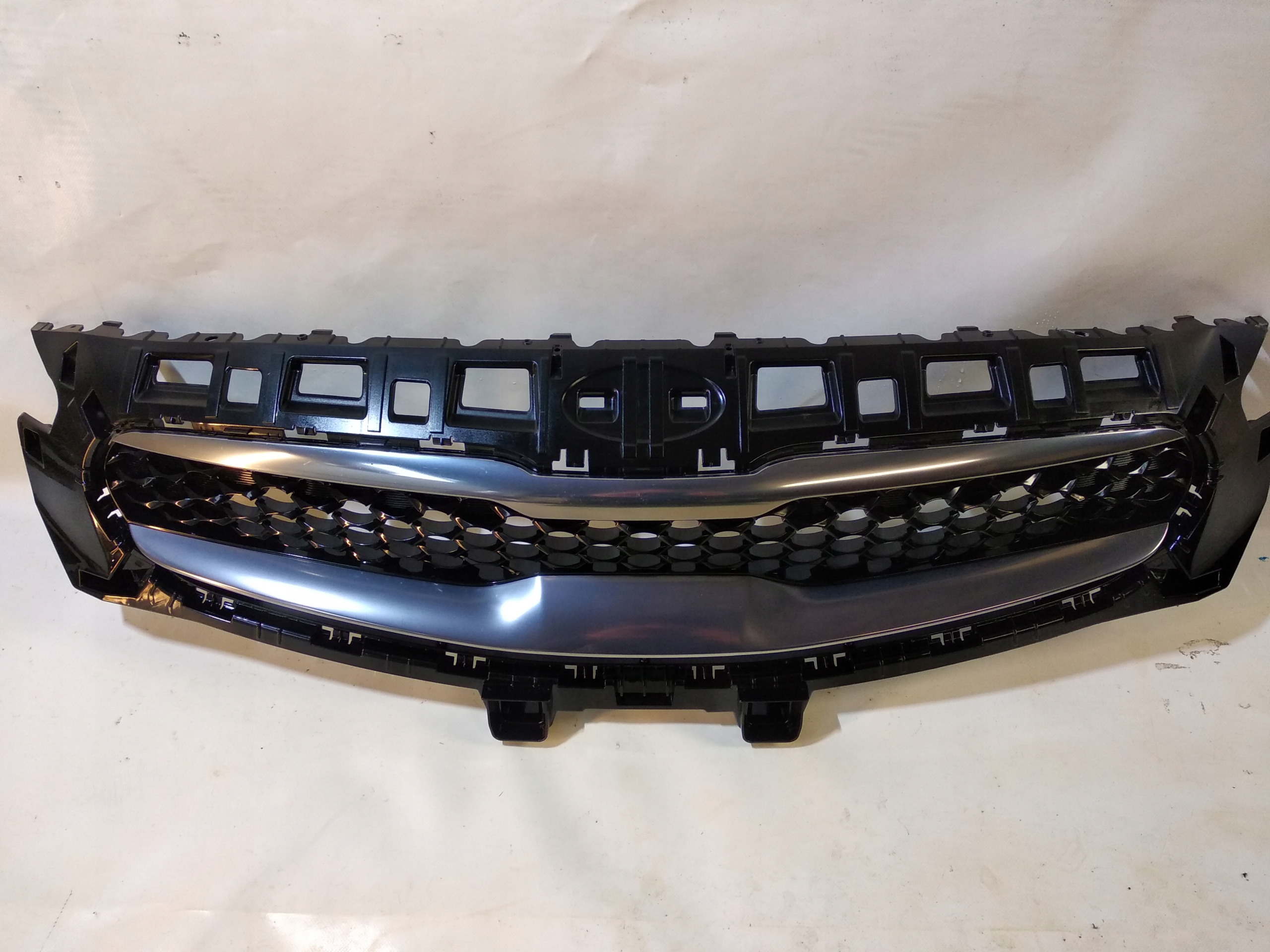 KIA XCEED grill grille radiator front 2019