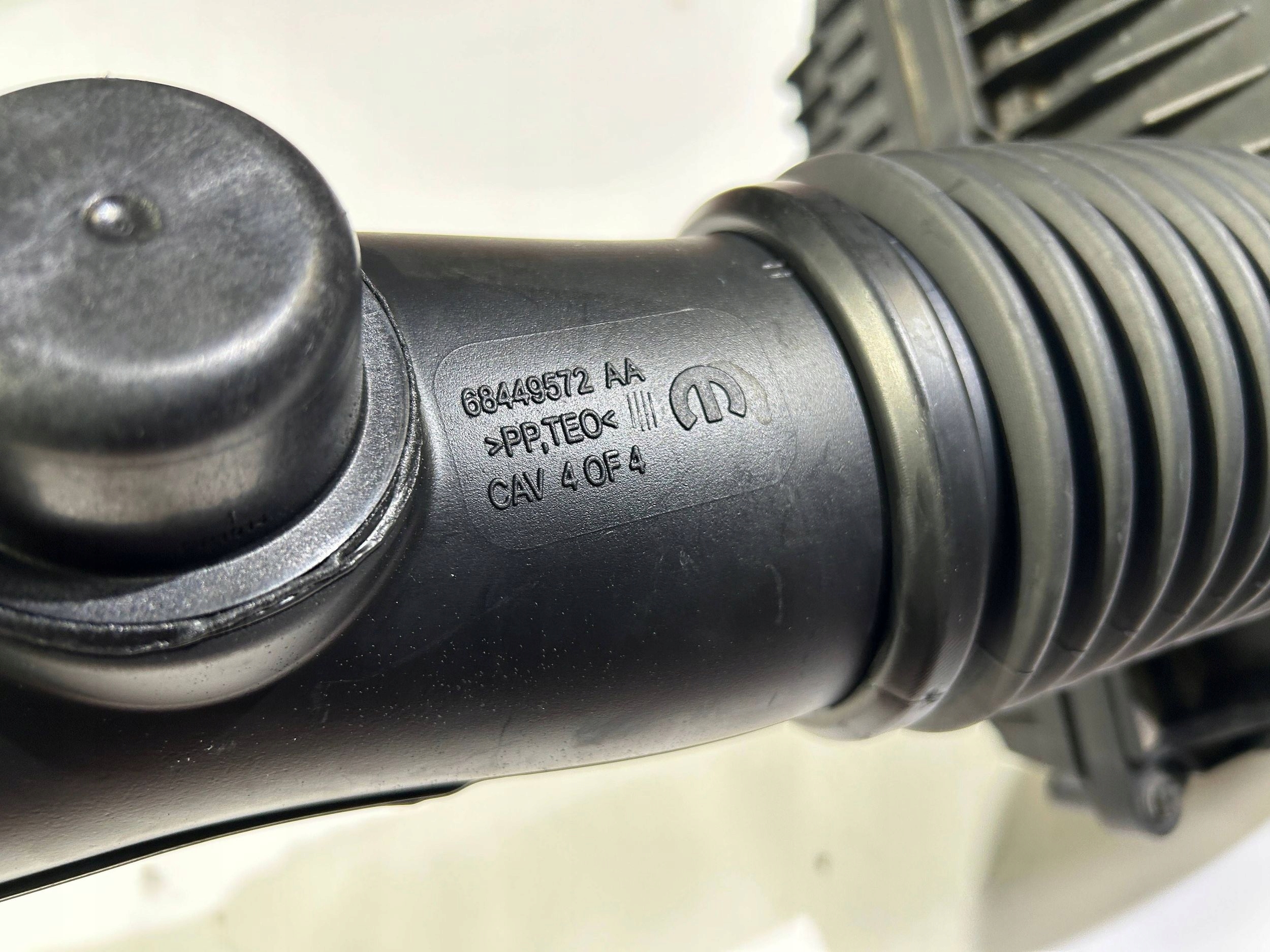 Gehäuse filter luft dolot rohr Dodge RAM 1500 5.7 2018