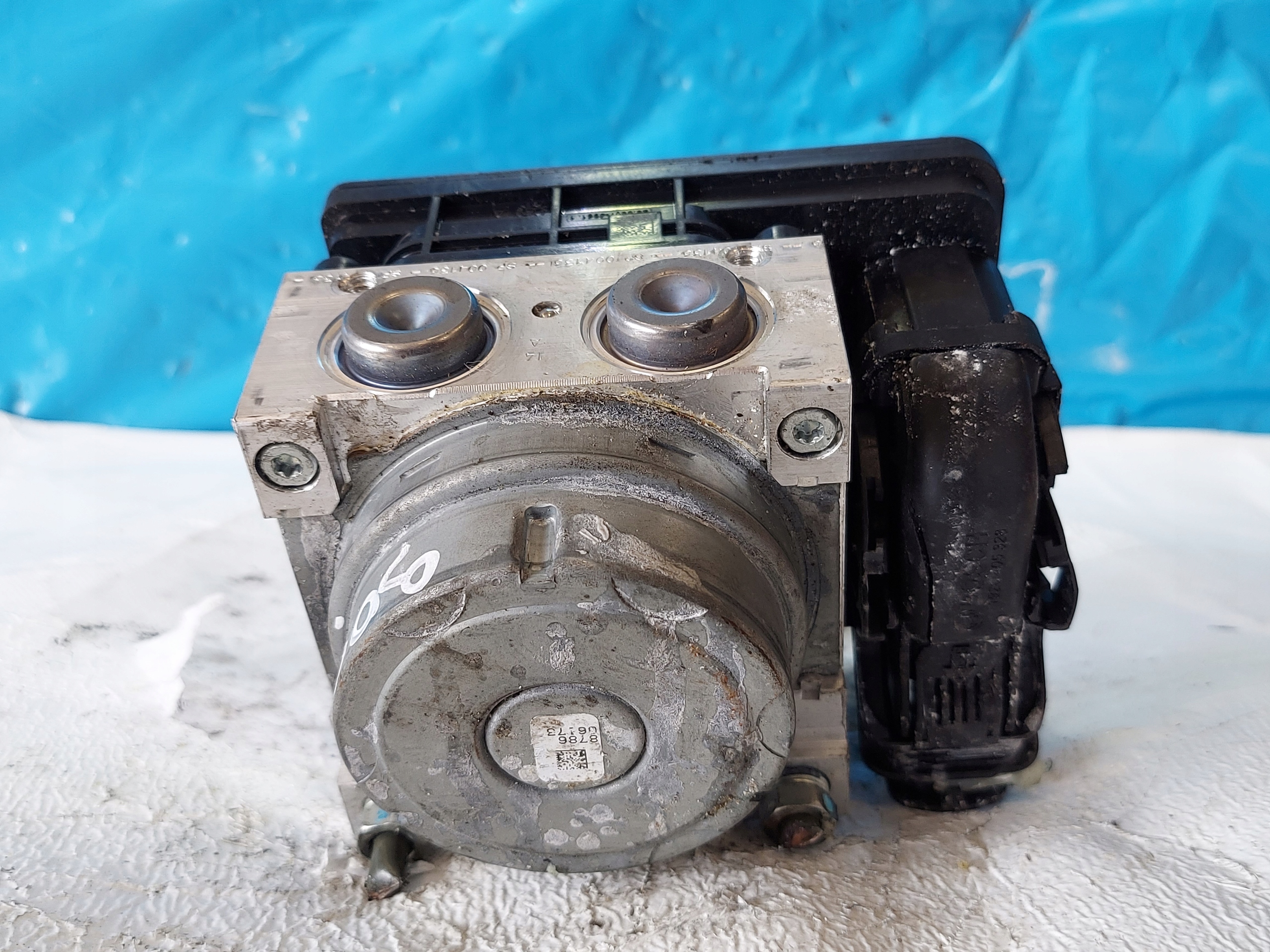 Pumpe ABS MAZDA 2 DG6R437A0