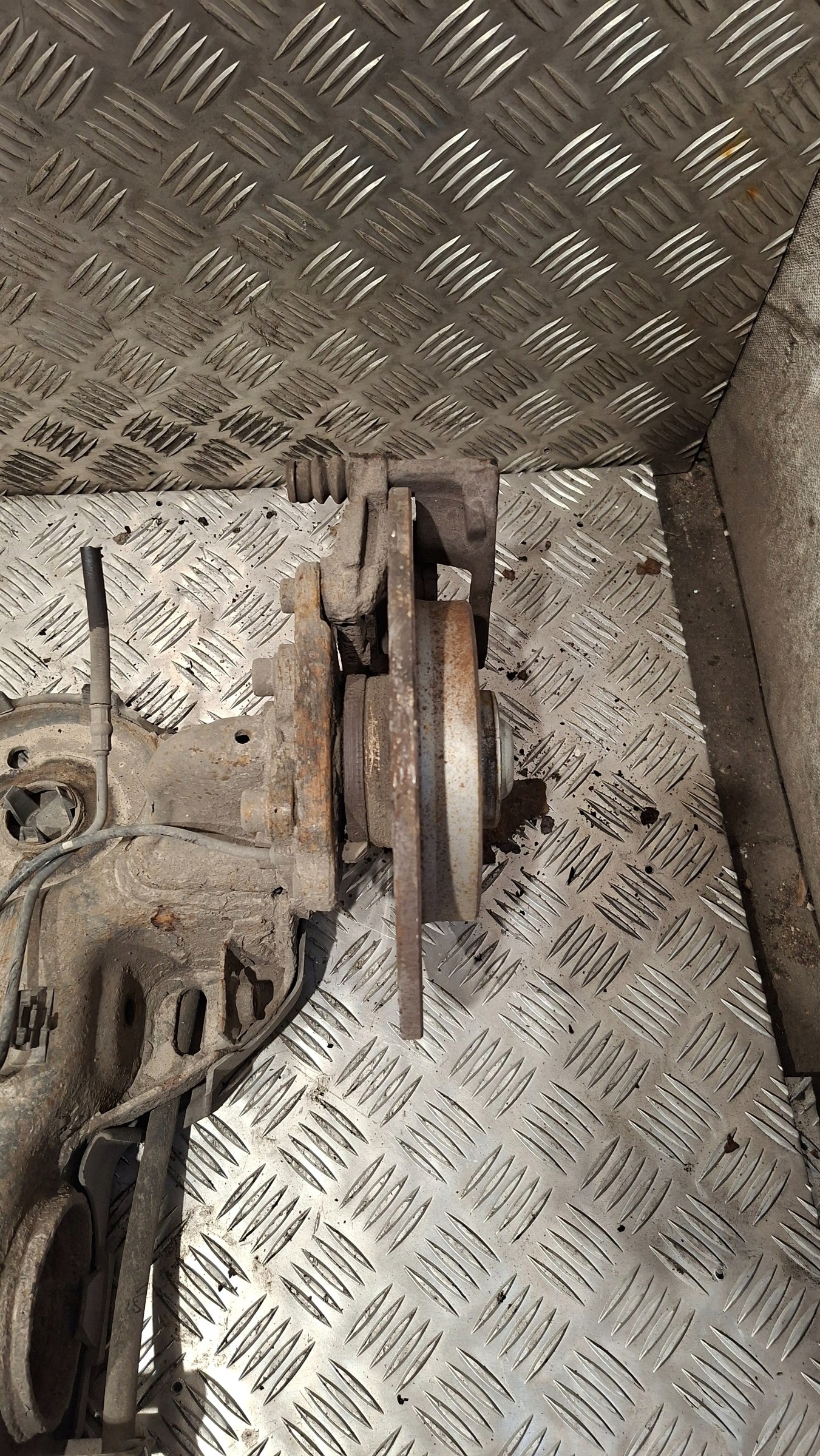 Achsträger heck PEUGEOT 207 1.6HDI