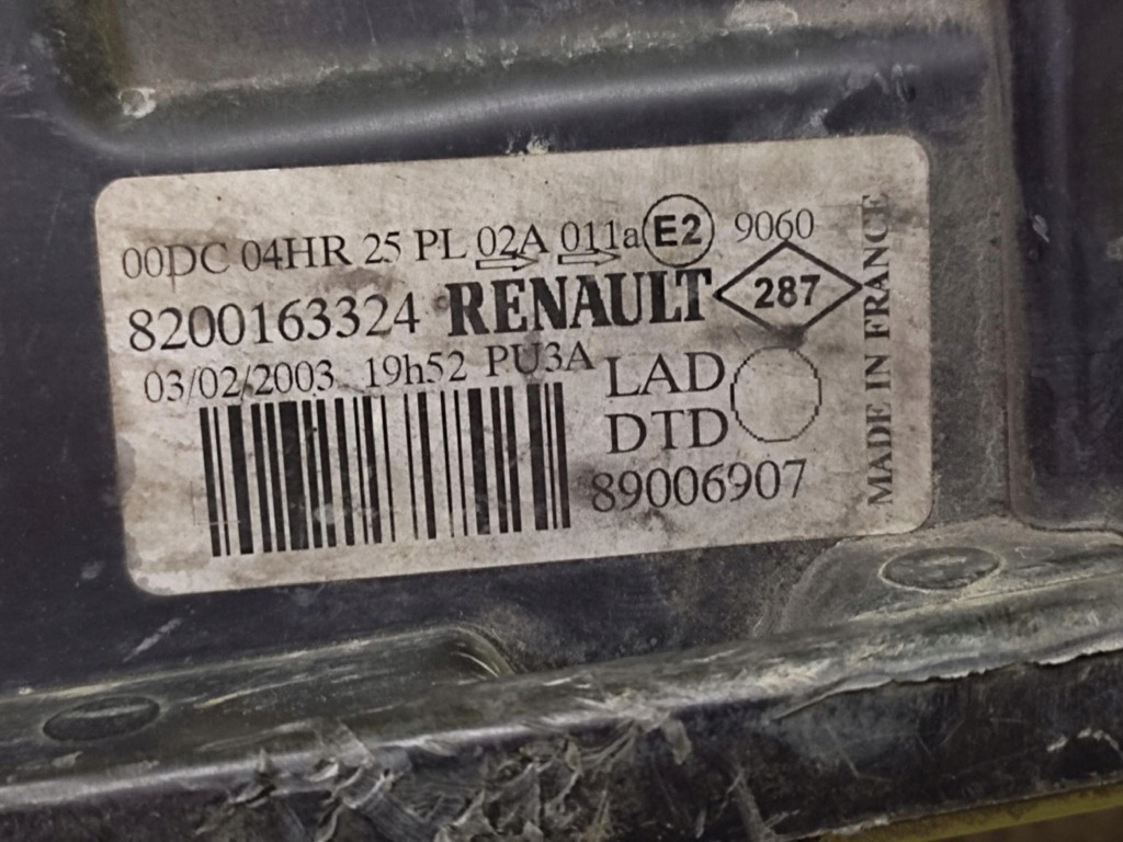RENAULT LAGUNA II REFLEKTOR light right front 8200163324