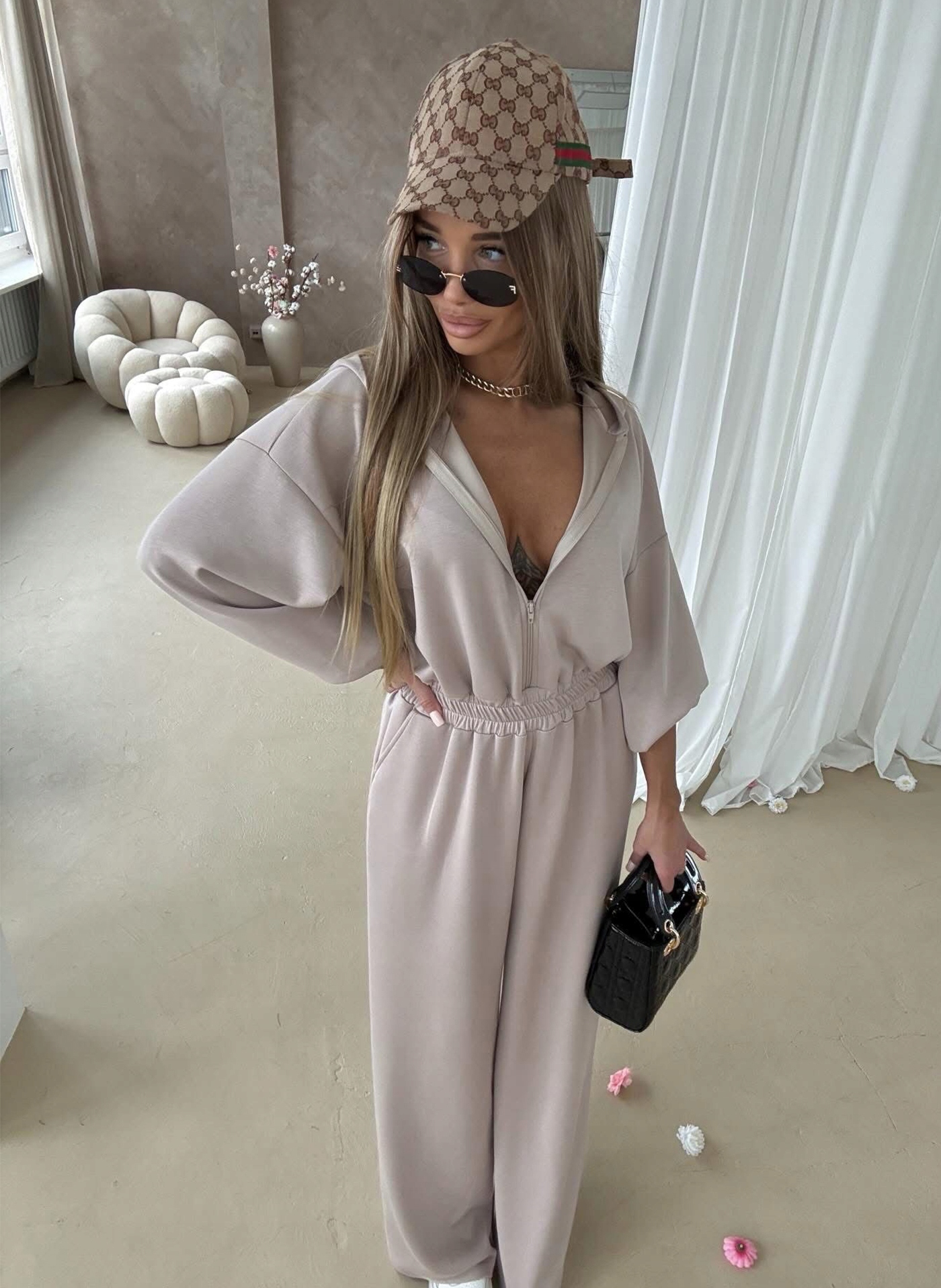 Béžový dámský overal Moda z viskózy Agatha Studio One Size