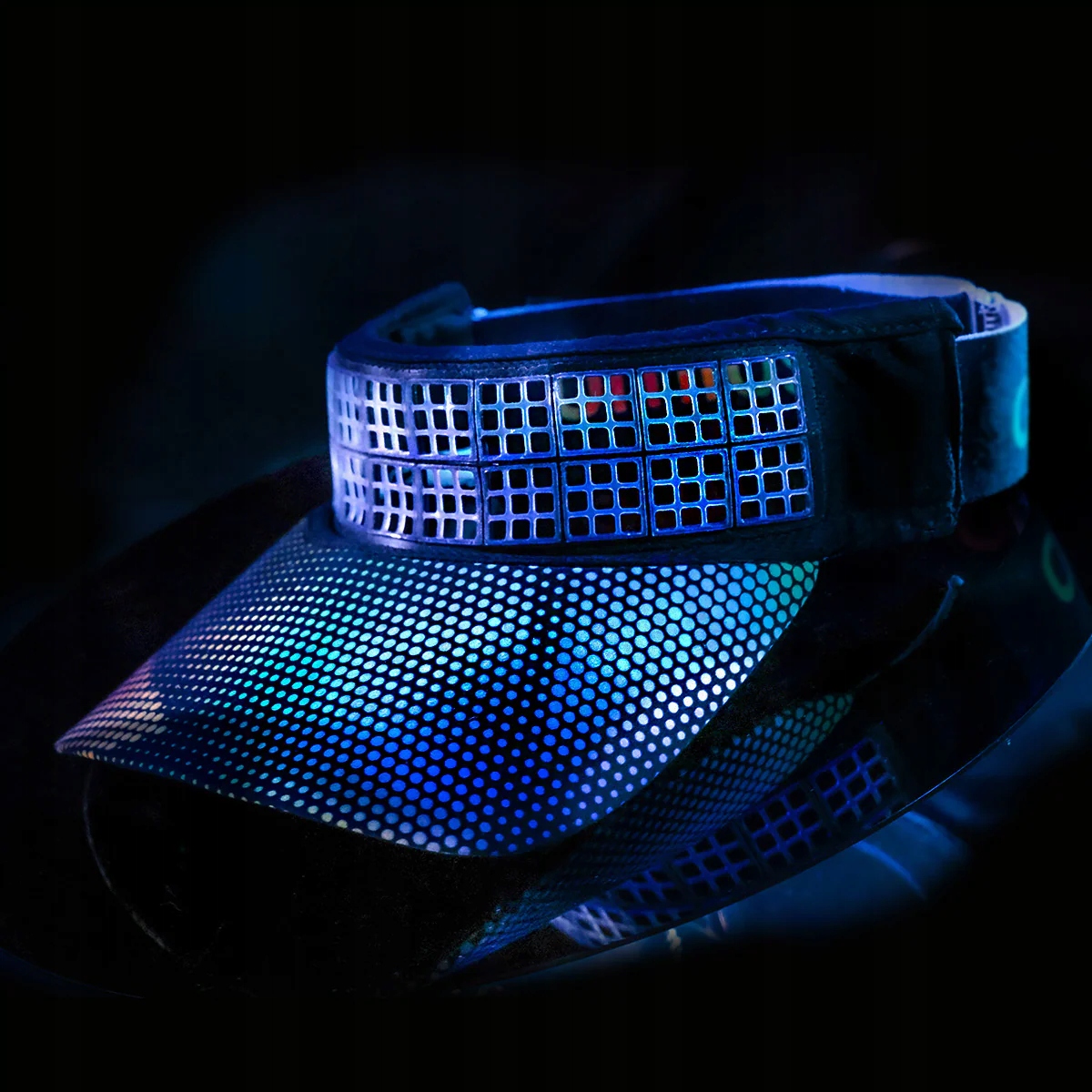 Omius daszek chłodzący na głowę, czarny