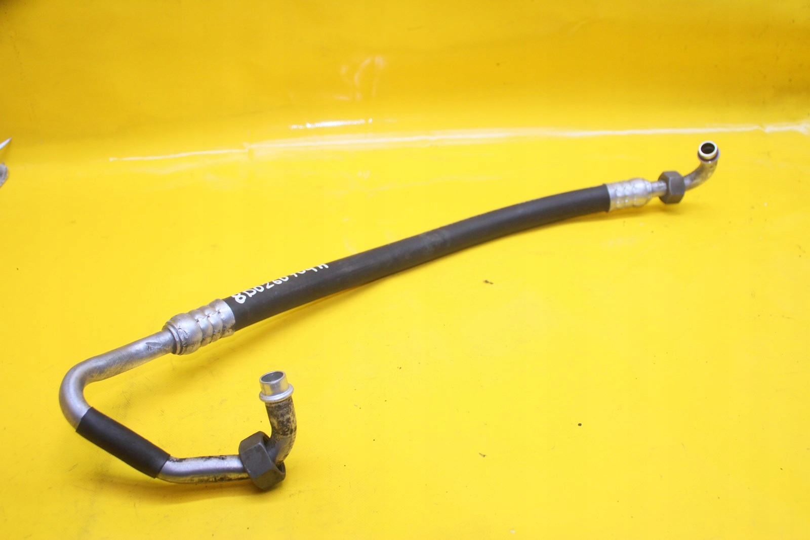 Кабель кондиционера VW PASSAT B5 8D0260704H 1.8 T