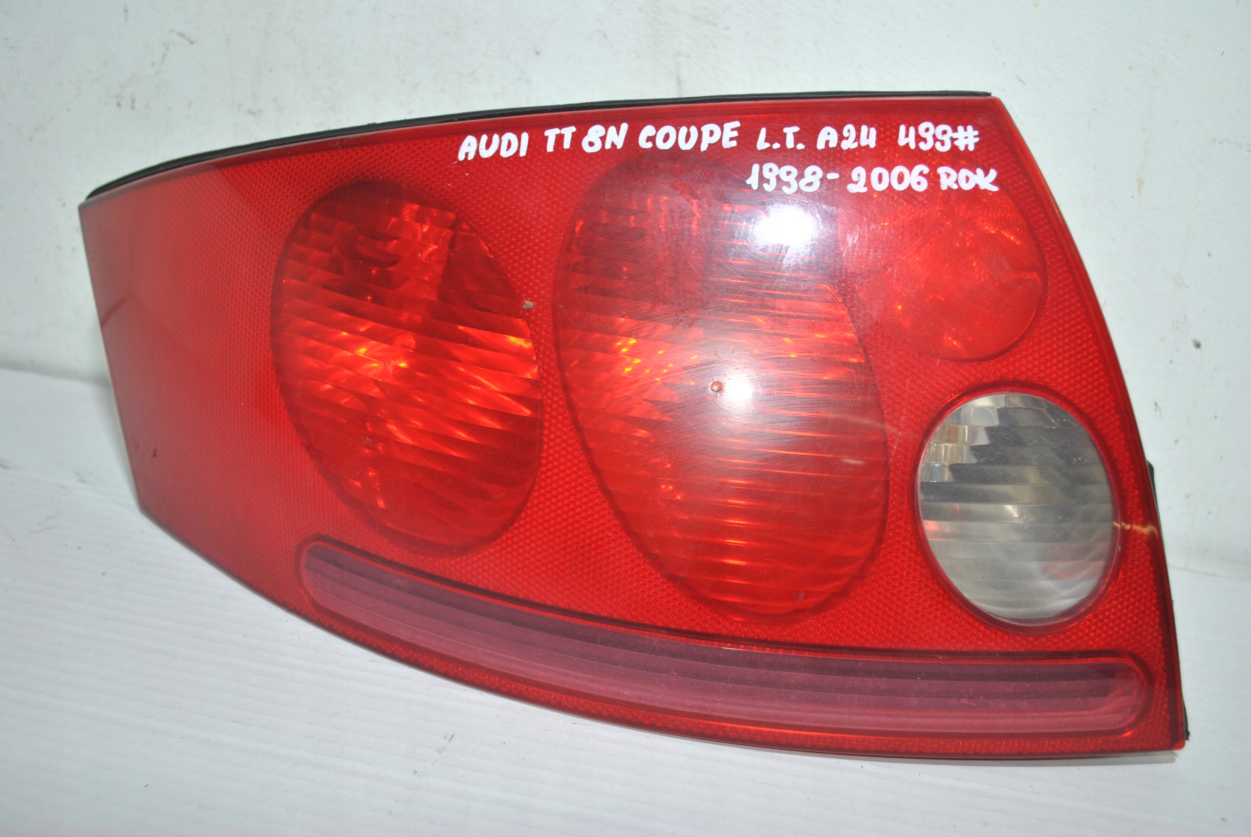 LAMPA LEWY TYŁ AUDI TT 8N COUPE 1998-2006R