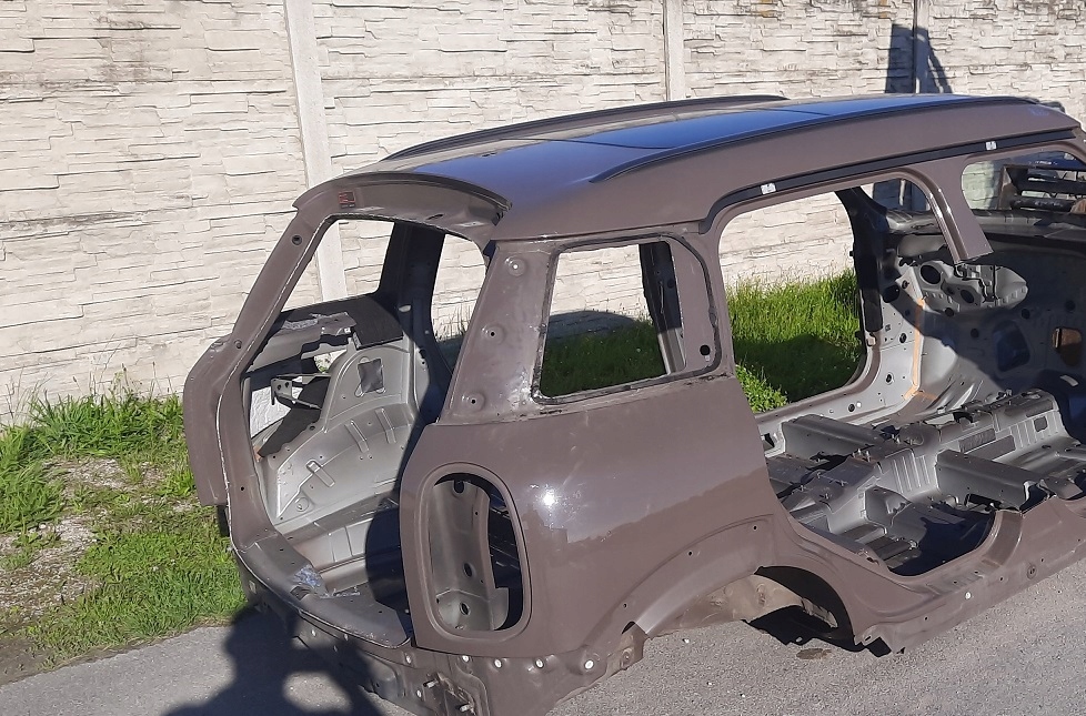 Mini Countryman R60 ЗАД ДАХ CWIARTKI ЗАД. B19