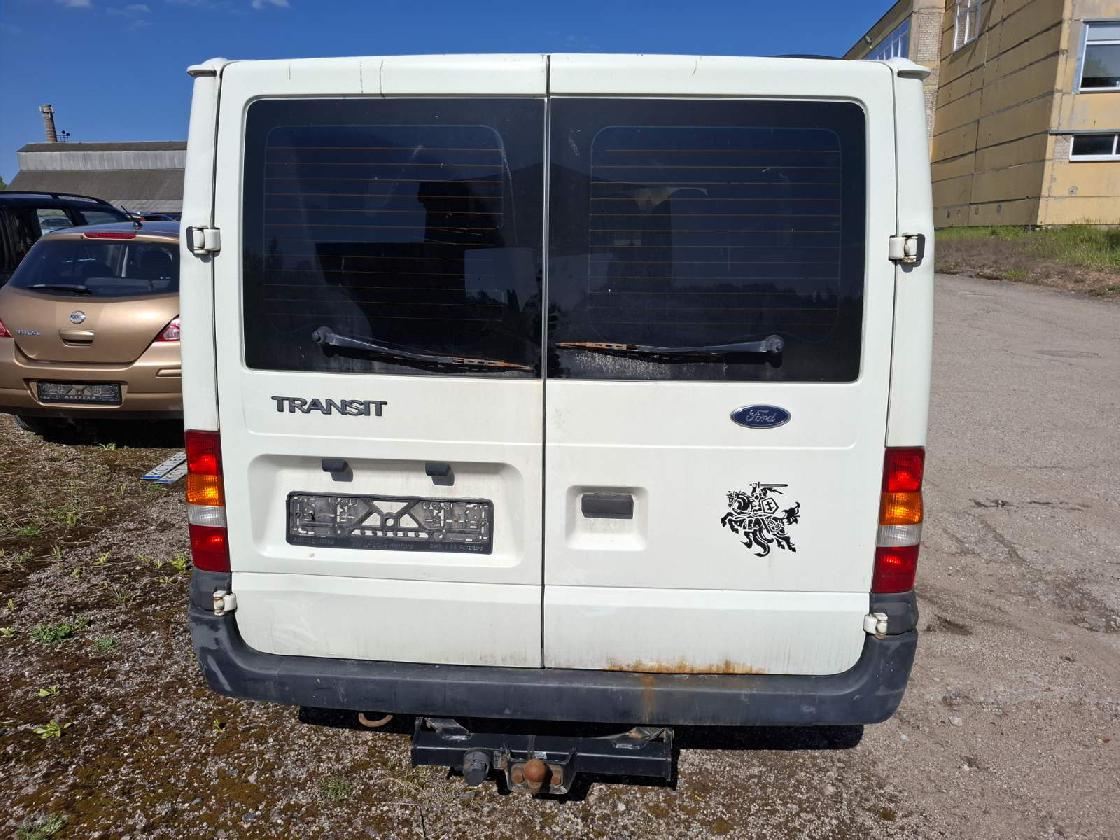 FORD TRANSIT шланг воды 2002 2.0л