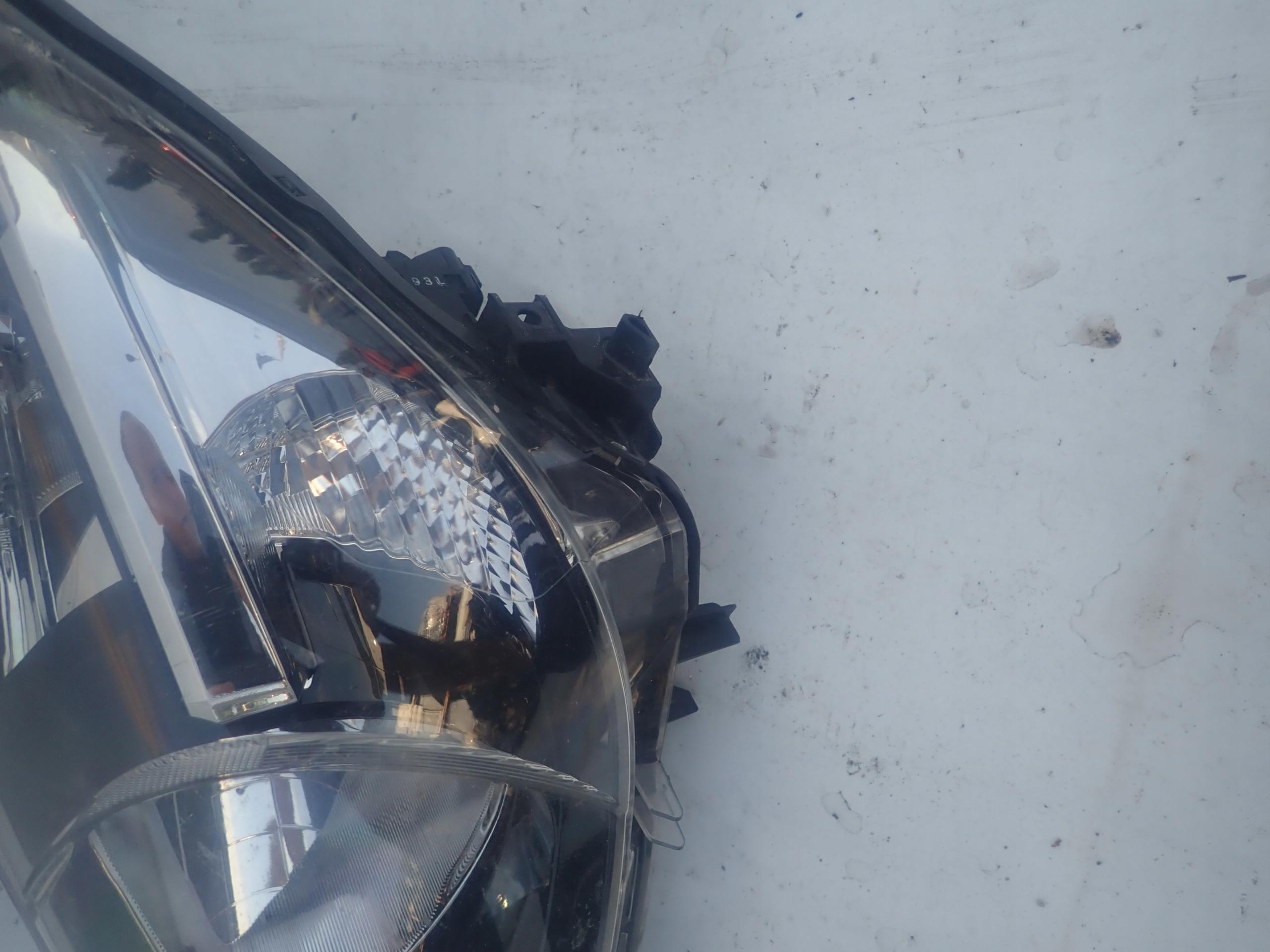 MAZDA 2 III 14-19 light front front left