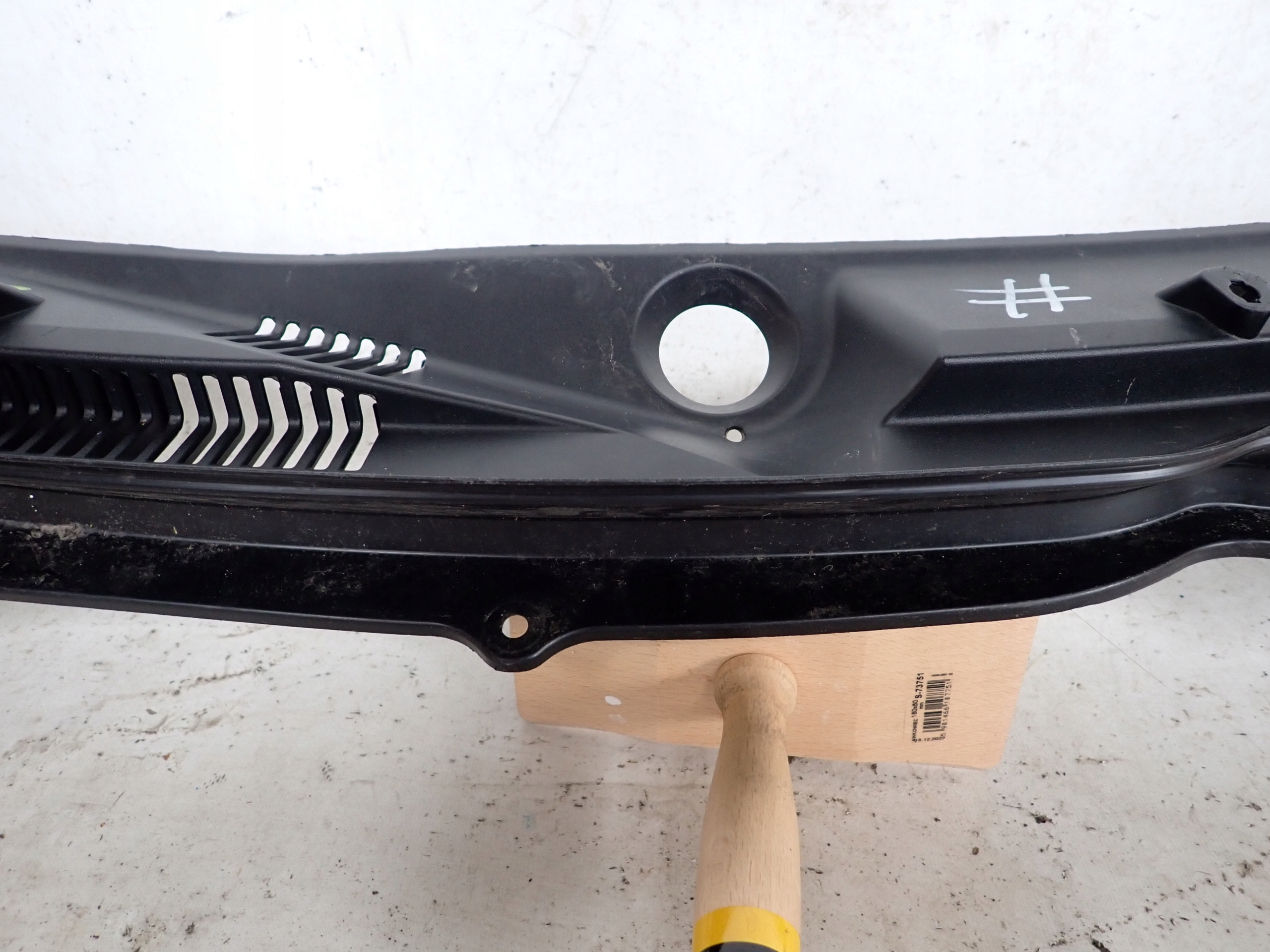 SUZUKI SWIFT MK7 10- torpedo 72331-68L1