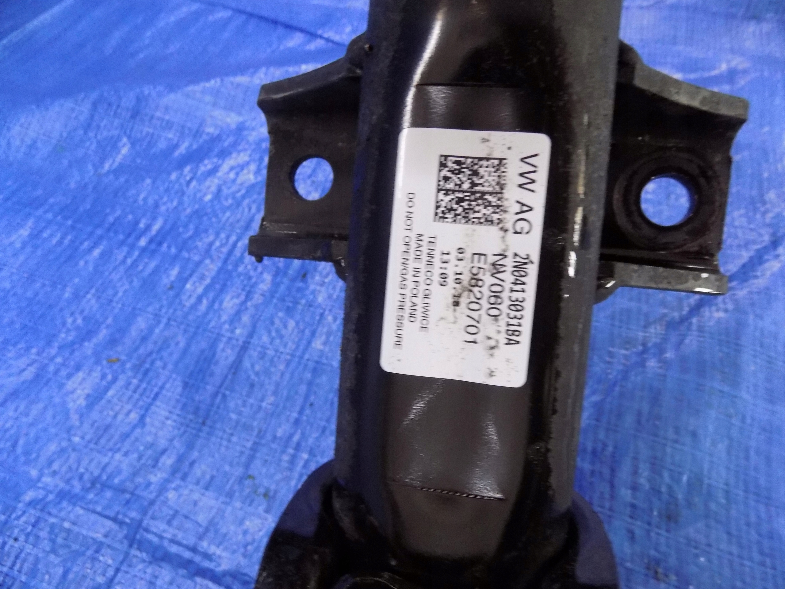 swing shock absorber left VW CRAFTER II 2,0TDI