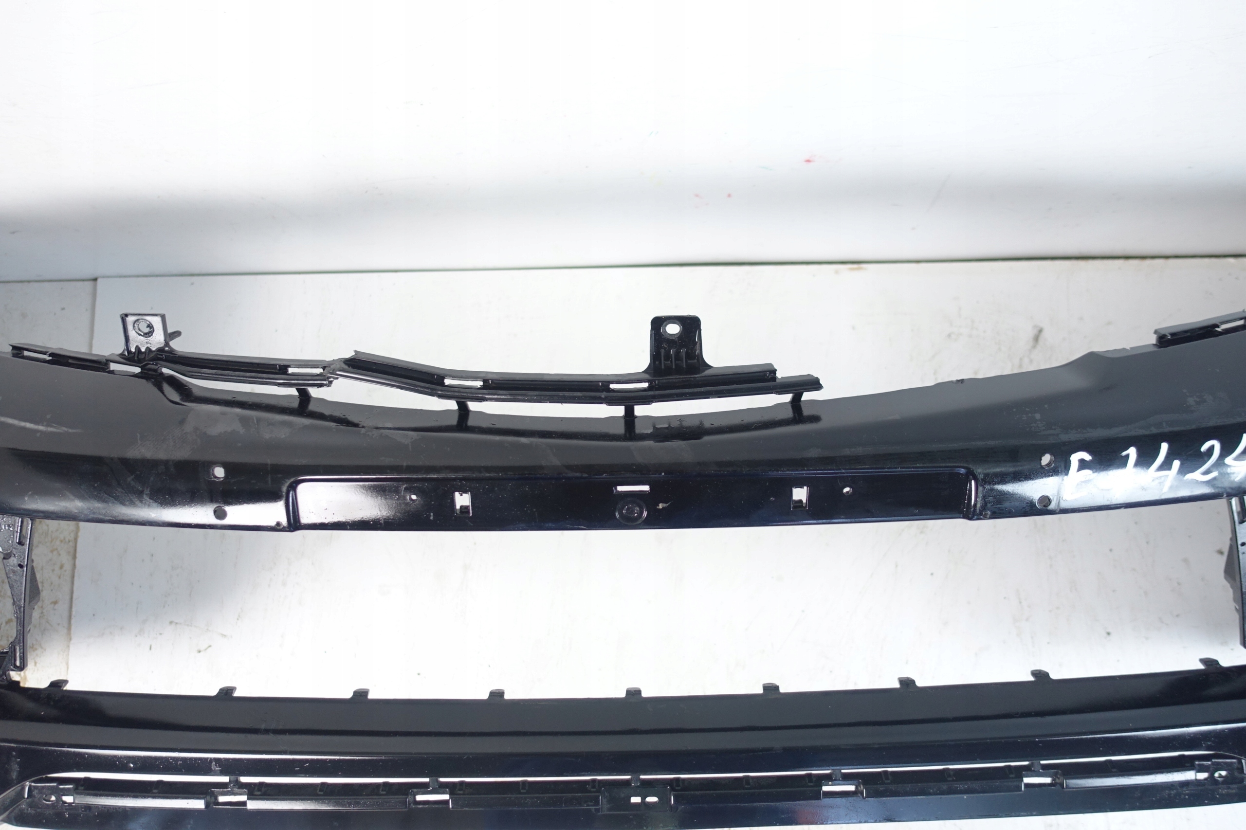 MITSUBISHI L200 V 2015-2019 bumper front front 6400F763