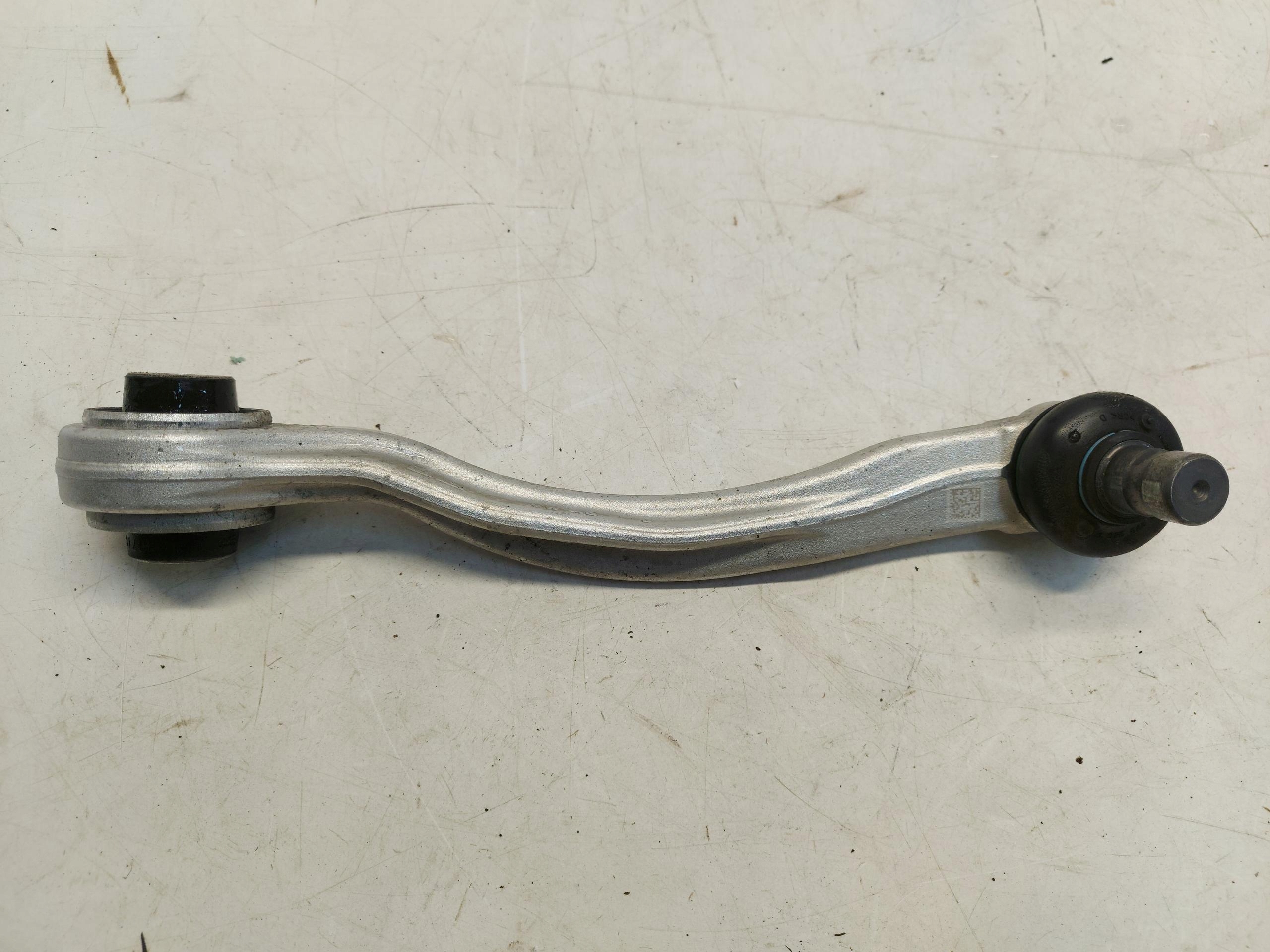 Audi A7 4K8 LIFT 45 TFSI arm left front 4M0407509C