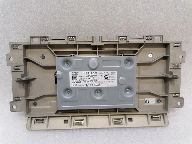 монитор навигации Audi E-TRON GT 4J3919604 с