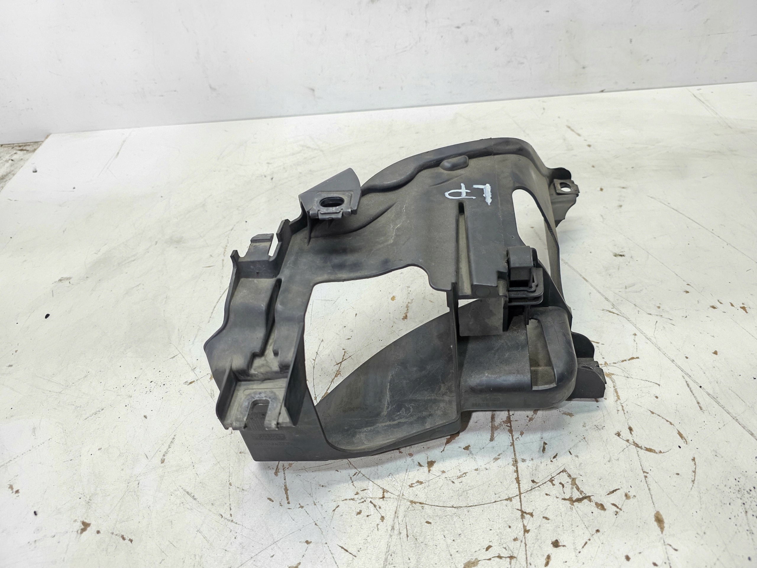 support holder REFLEKTORA left AUDI Q7 4L 4L0941613 SPRAWNY