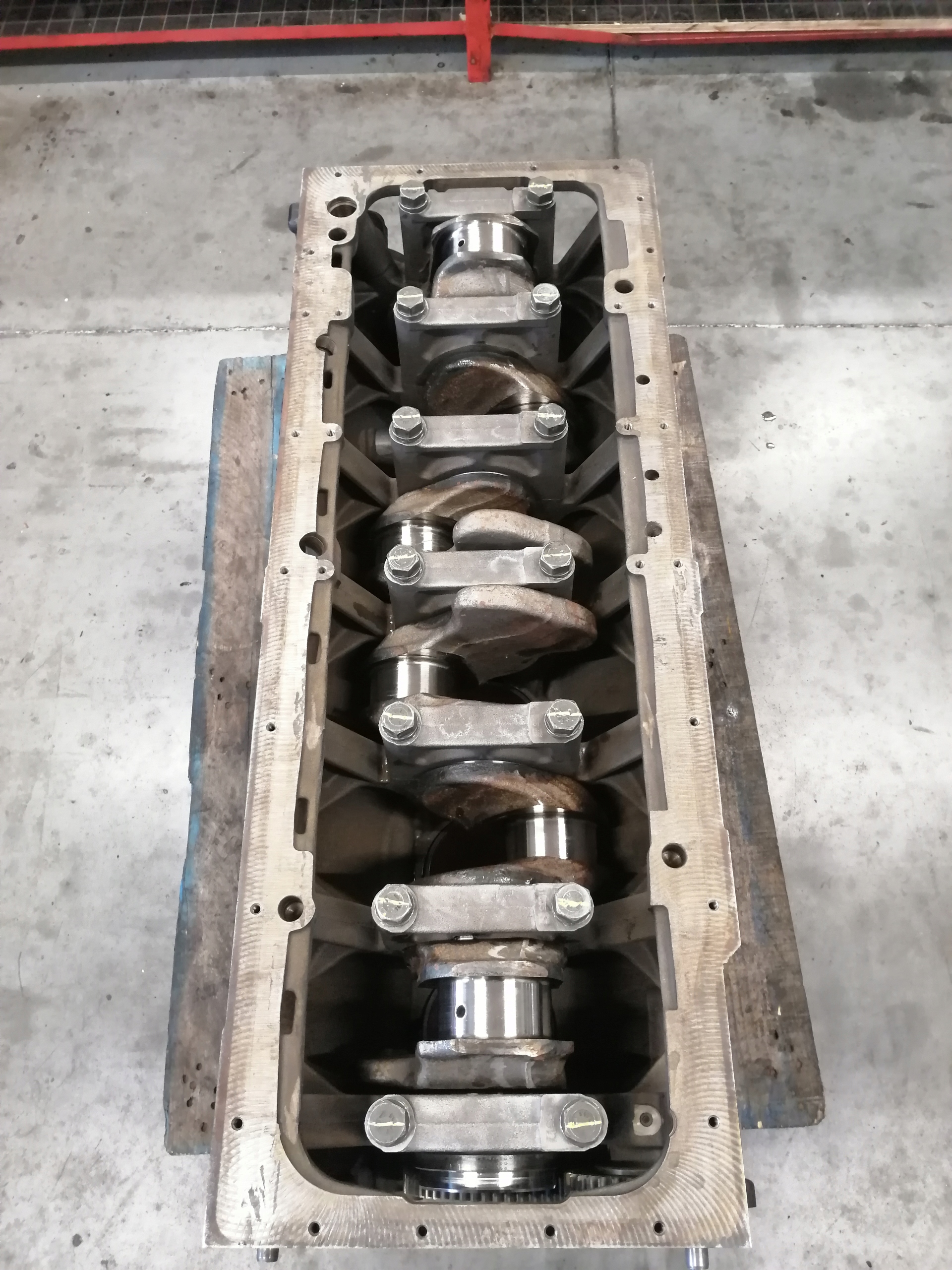 Blok silnika z wałem korbowym D2066LF61 400KM Euro 6 MAN TGX MAN TGS