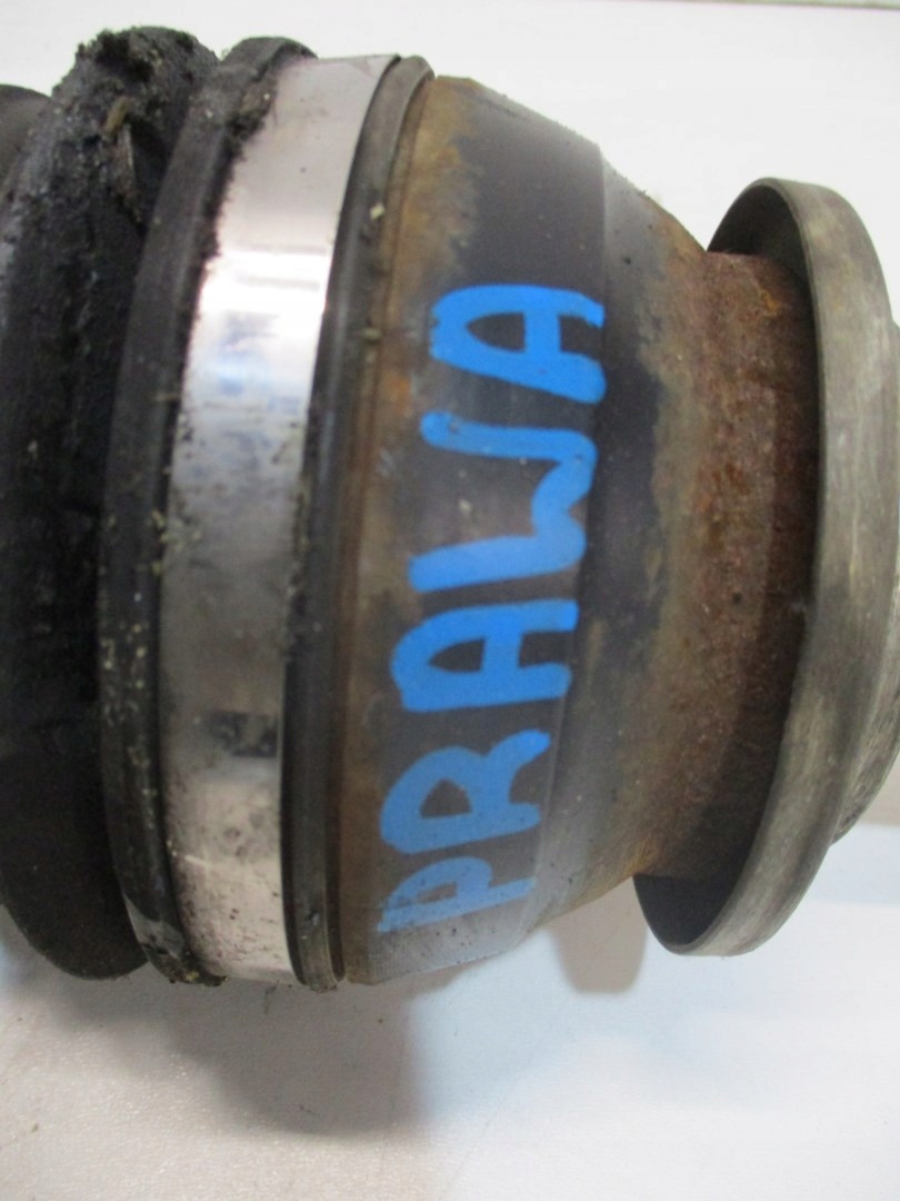 semi-axis front TOYOTA RAV 4 2,5i 16R HYB right